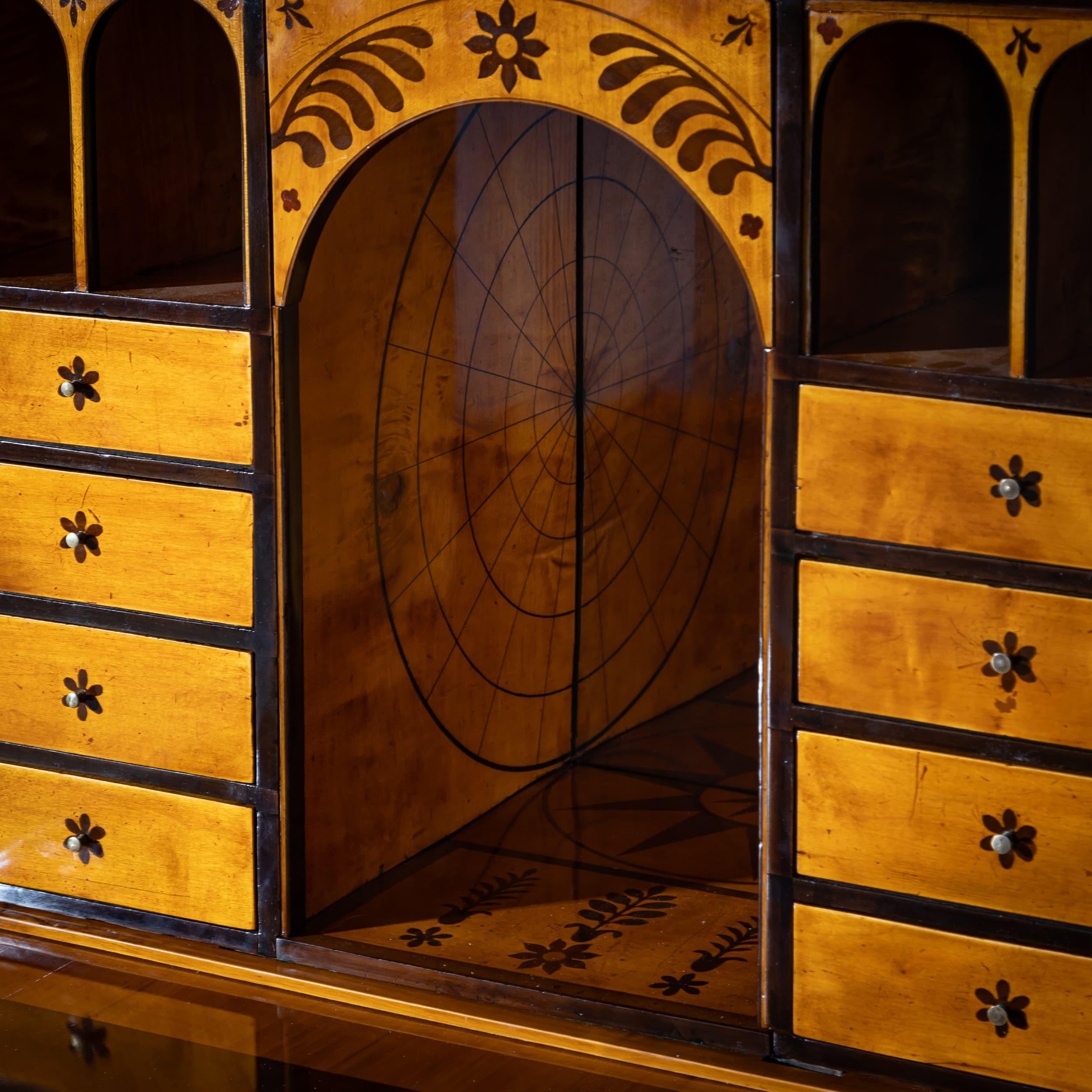 Bronze Secretaire Empire, Vienne, vers 1810/15 en vente