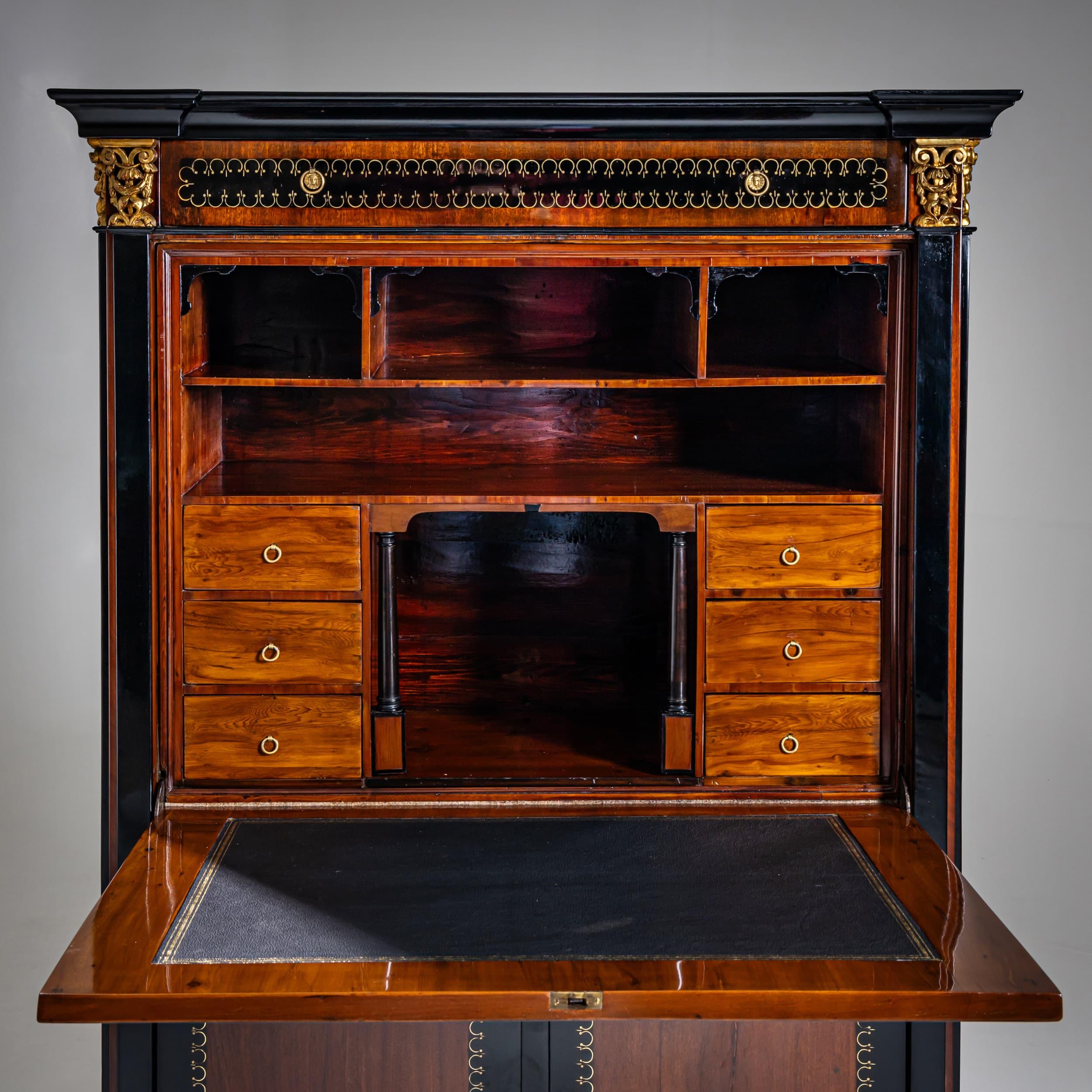 Empire Secrétaire, Vienna, circa 1810 im Angebot 4