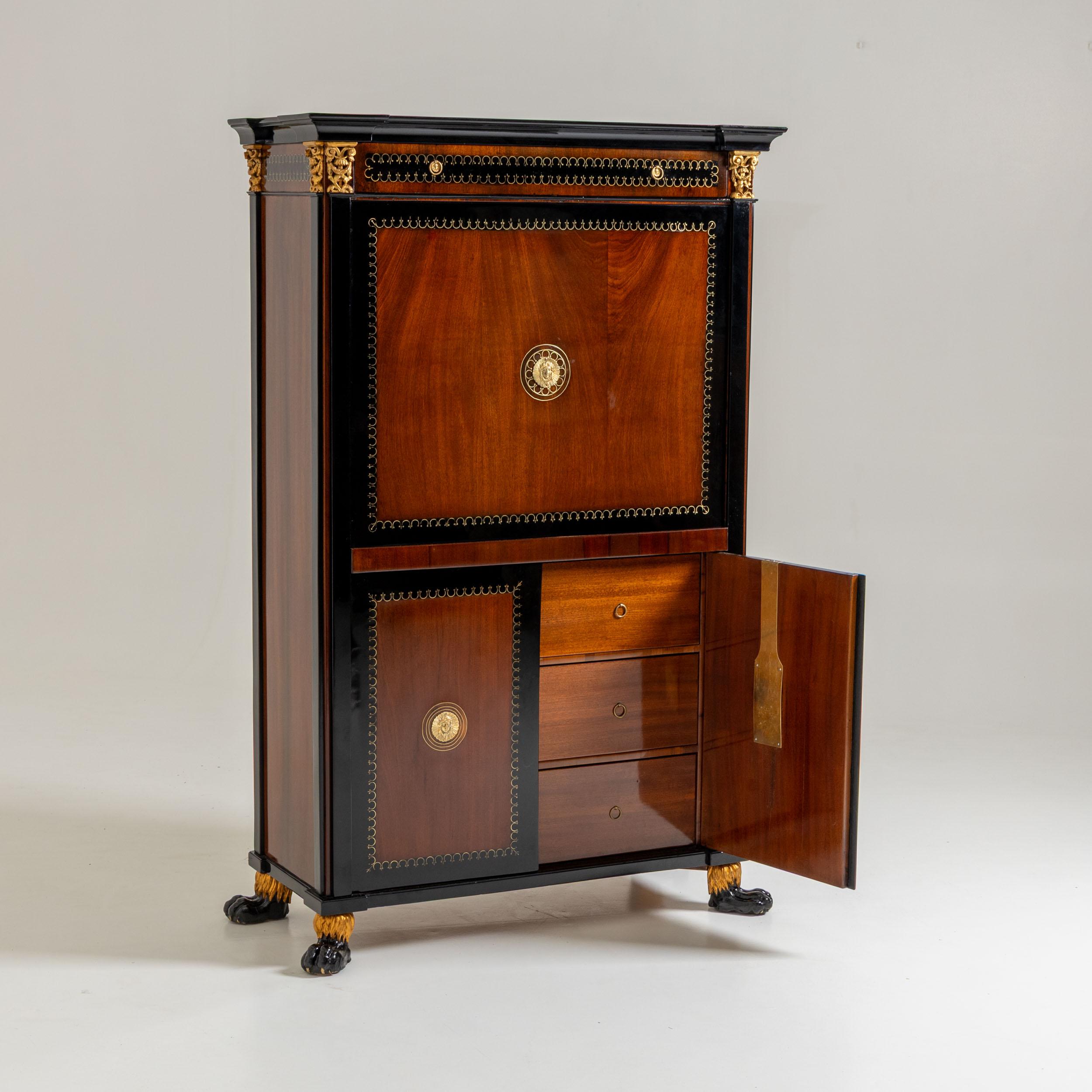 Empire Secrétaire, Vienna, circa 1810 (Österreichisch) im Angebot