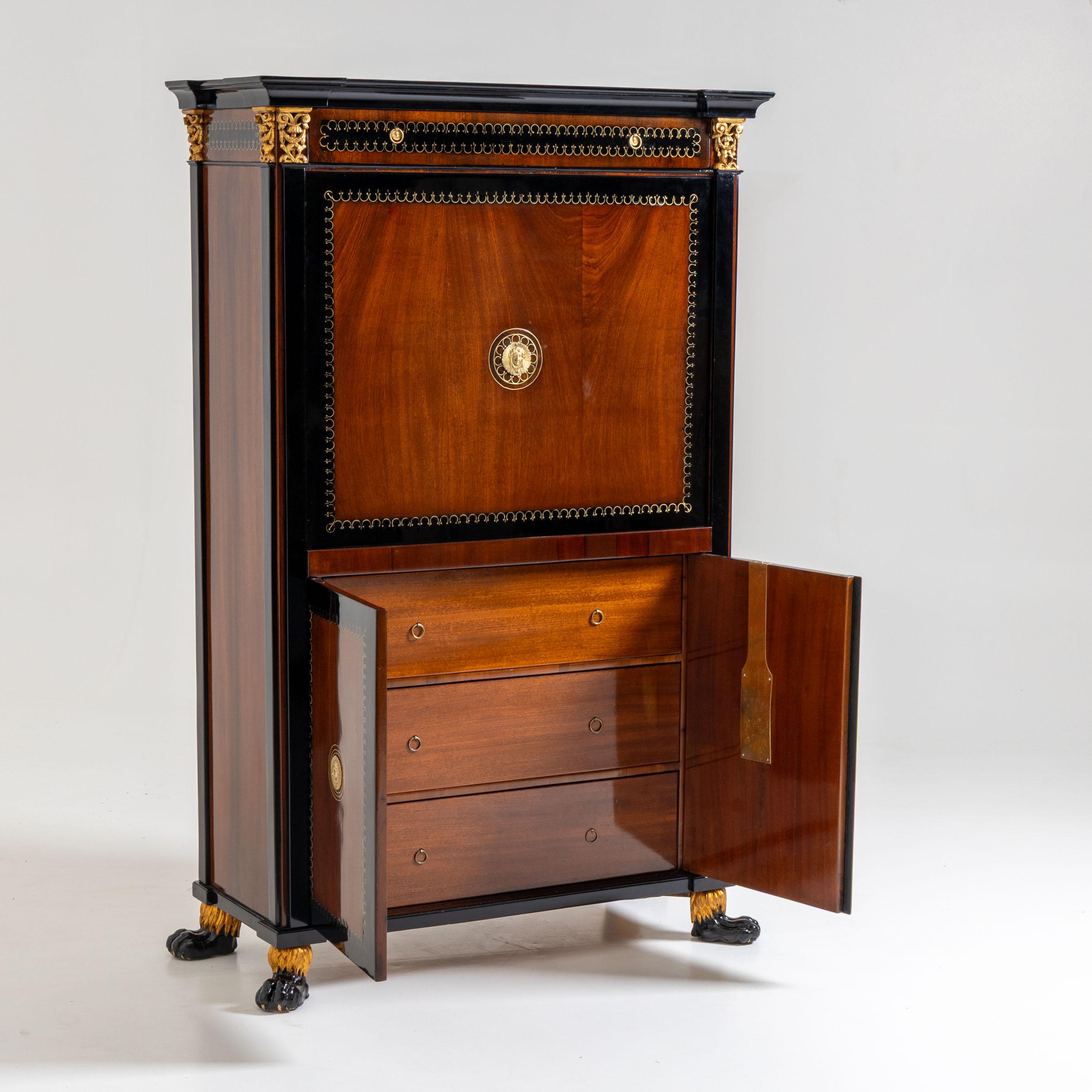 Empire Secrétaire, Vienna, circa 1810 (Ebonisiert) im Angebot