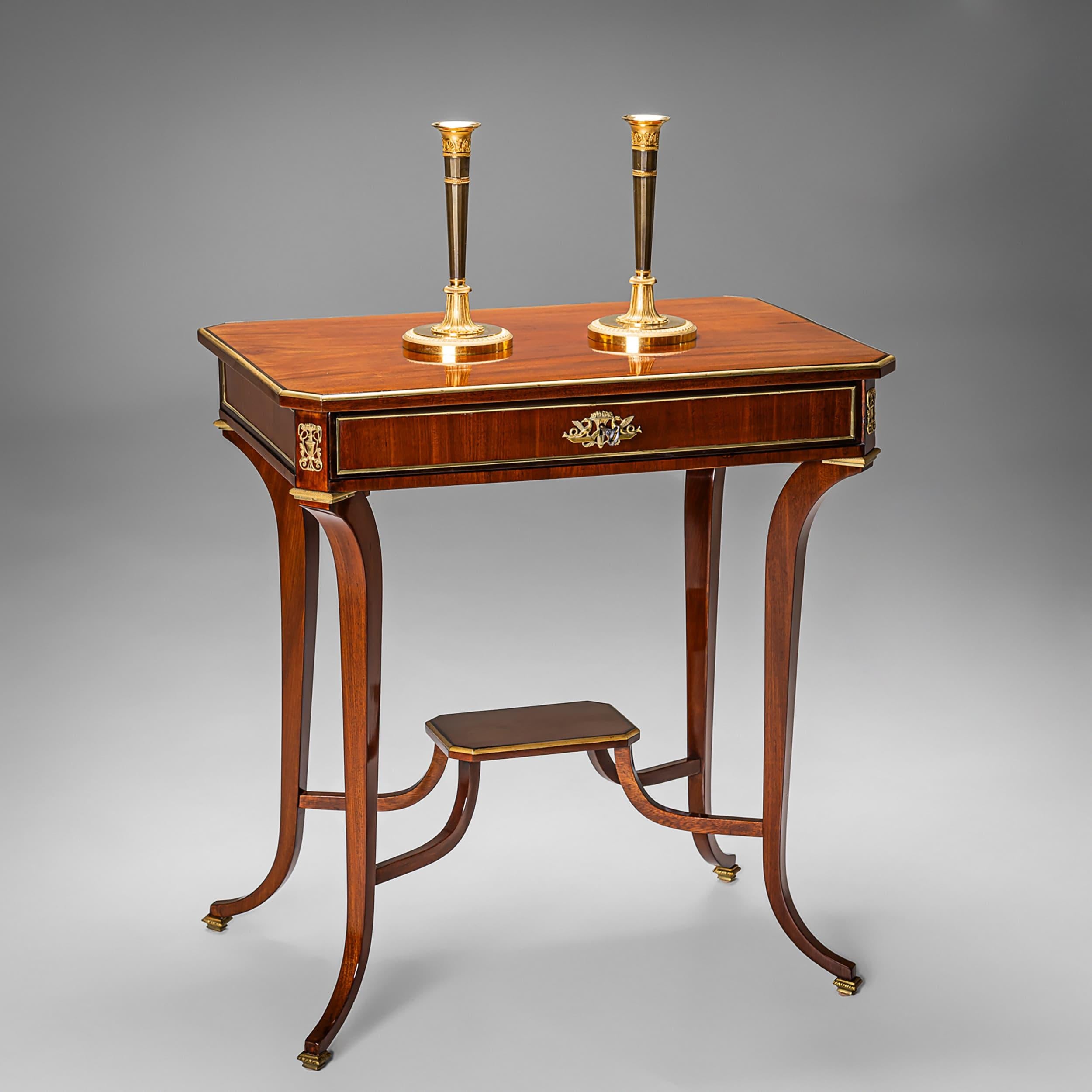 Table d'appoint Empire, Vienne, vers 1810 en vente 2