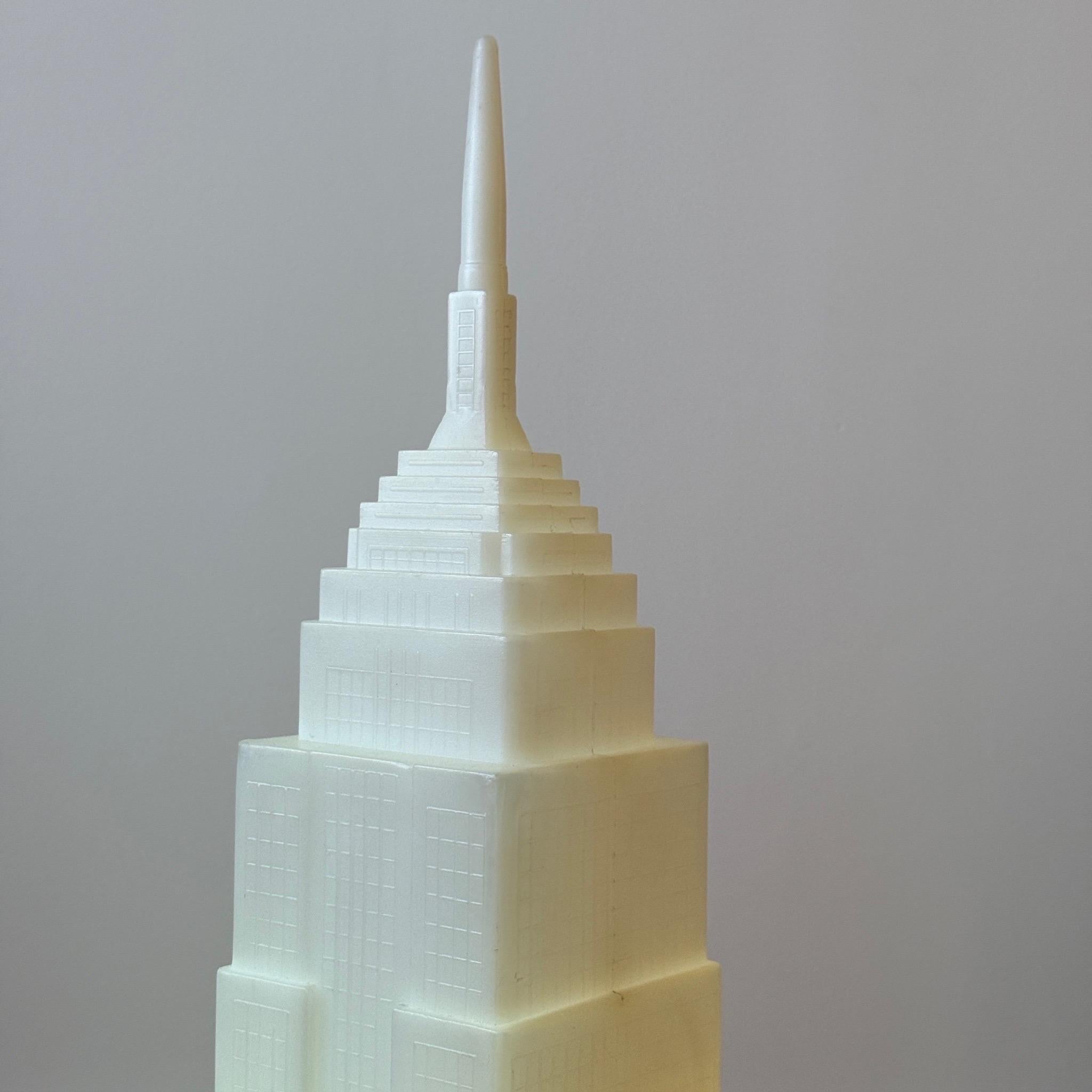 Postmoderno Lampada Empire State Building di Takahashu Denton per Midori in vendita