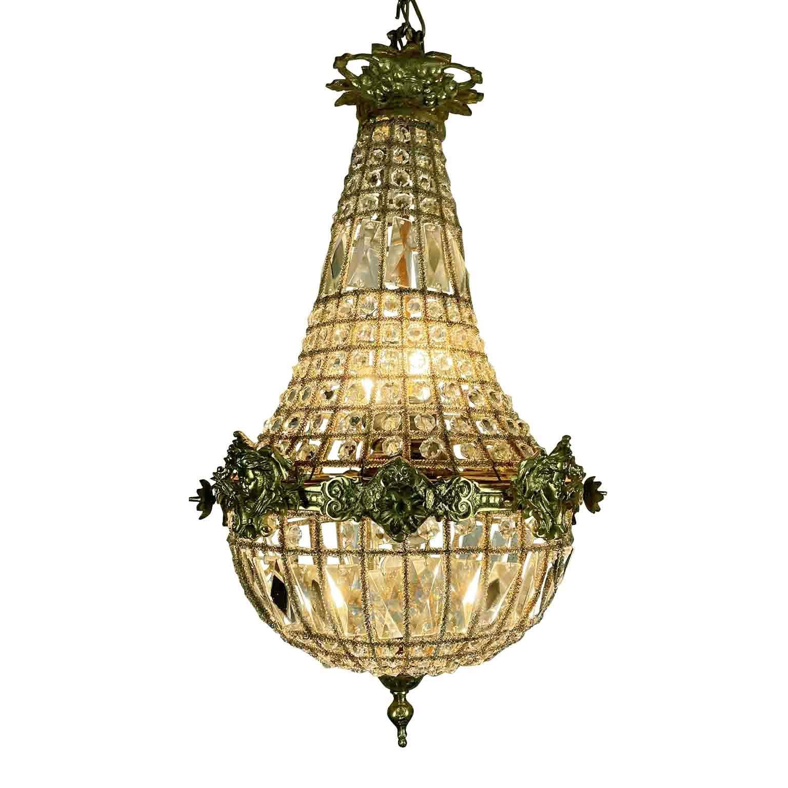 Empire Style Beaded Crystal Basket Chandelier, Late 20th Century In Good Condition For Sale In Milan, IT