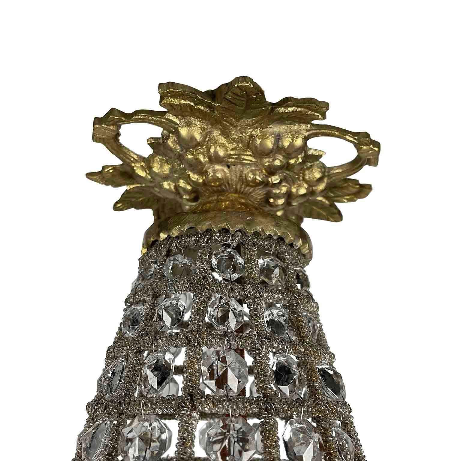 Araña de cestas de cristal con cuentas estilo Imperio, finales del siglo XX Cristal en venta
