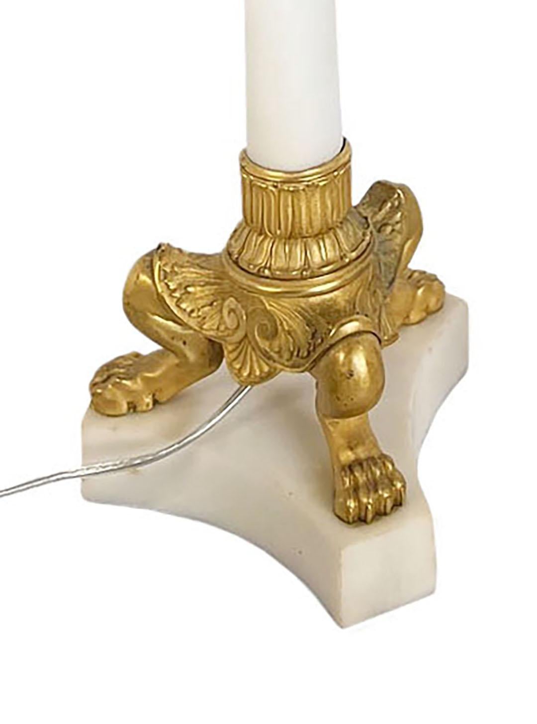 Candelabro de Mármol Carrera y Bronce Dore Estilo Imperio en venta 4
