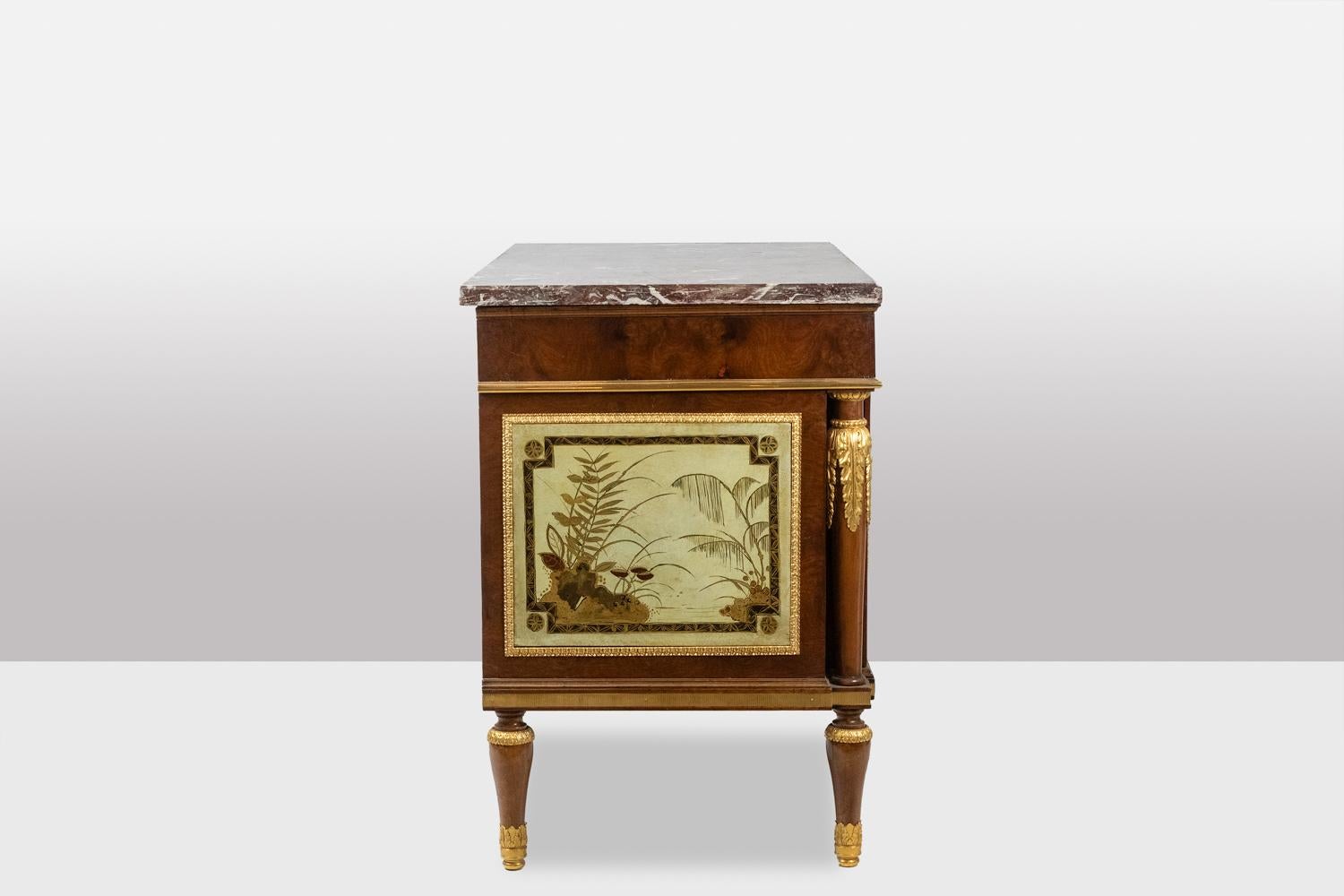 Empire style chest of drawers in lacquer, bronze and marble. Nineteenth century. 3