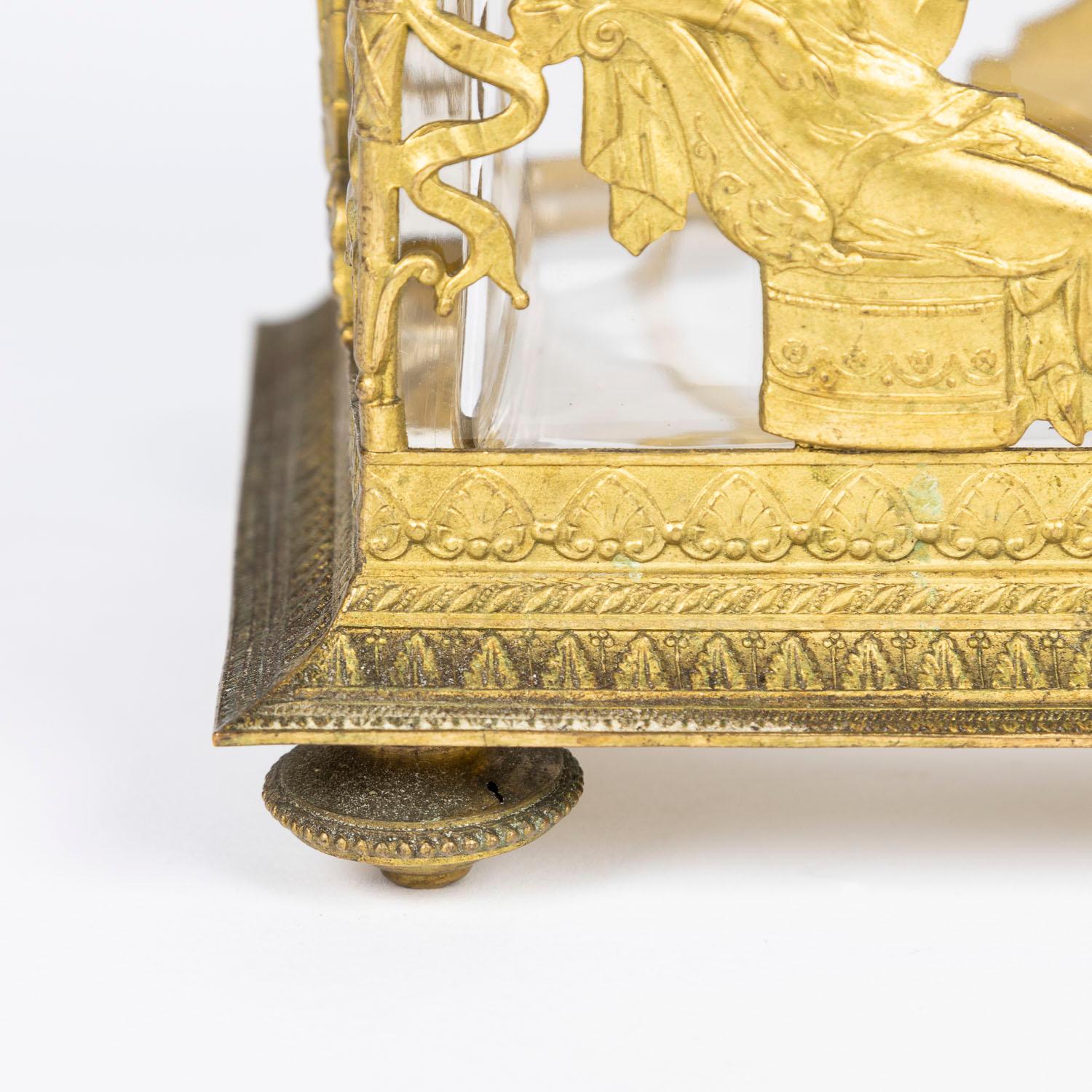 Empire Style Crystal Box with Classical Gilt Ormulo Mounts For Sale 3