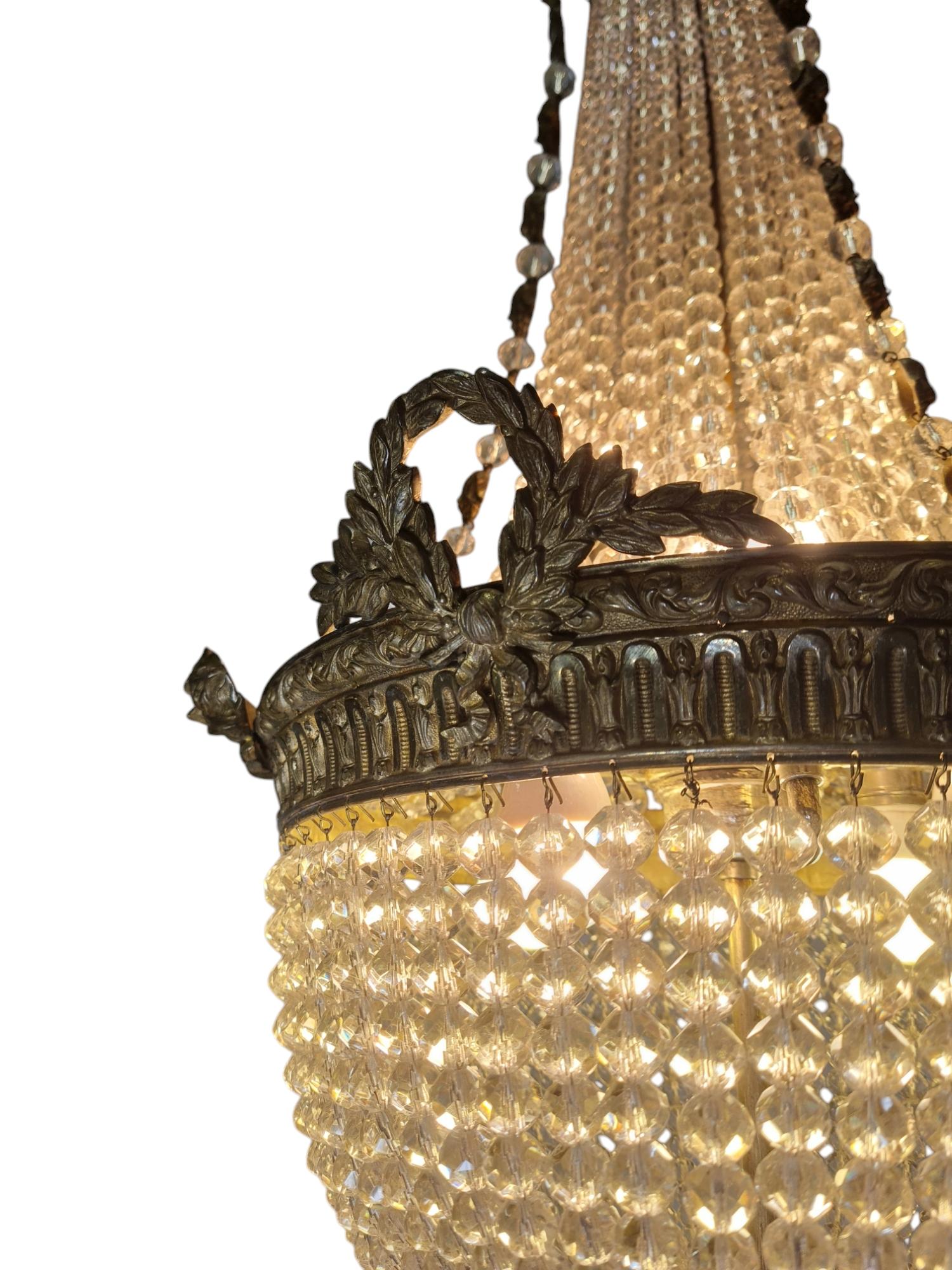 Lampadario in cristallo stile impero, corona d'alloro, fiamma e Arrow, fine '800 in vendita 7