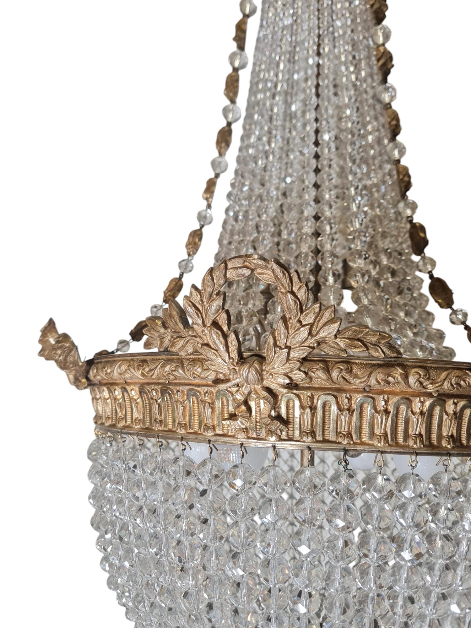 XIX secolo Lampadario in cristallo stile impero, corona d'alloro, fiamma e Arrow, fine '800 in vendita