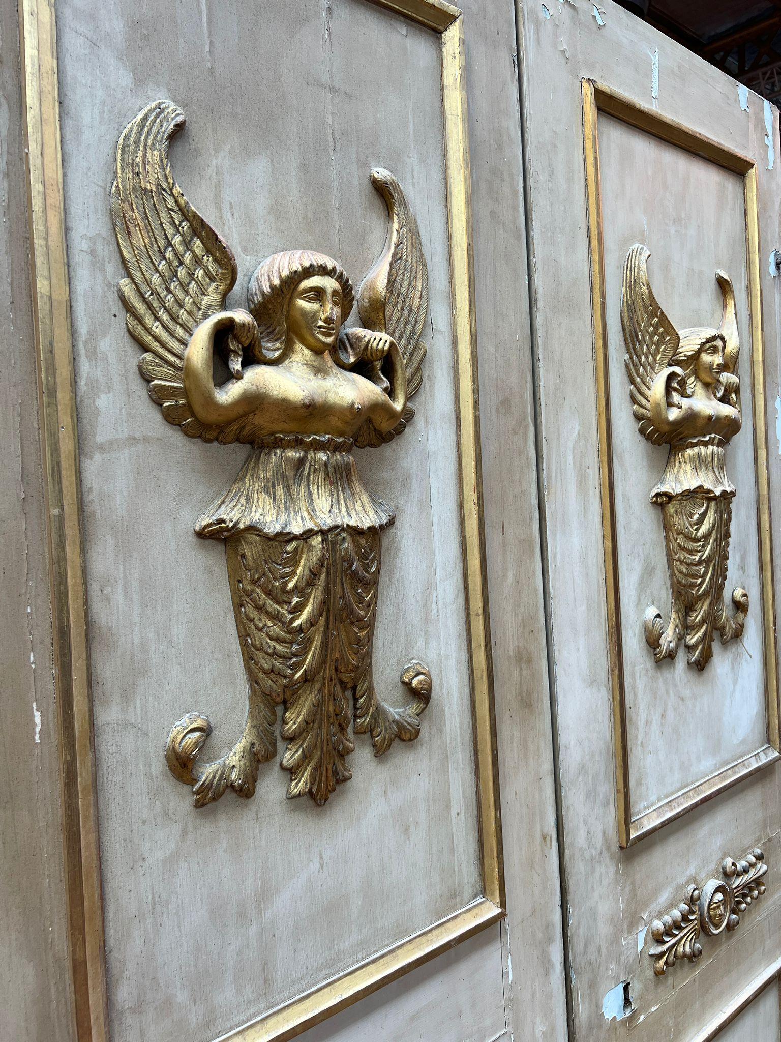 Double Closet Doors im Empire-Stil mit geschnitzten und vergoldeten Reliefs im Zustand „Gut“ im Angebot in TOURCOING, FR
