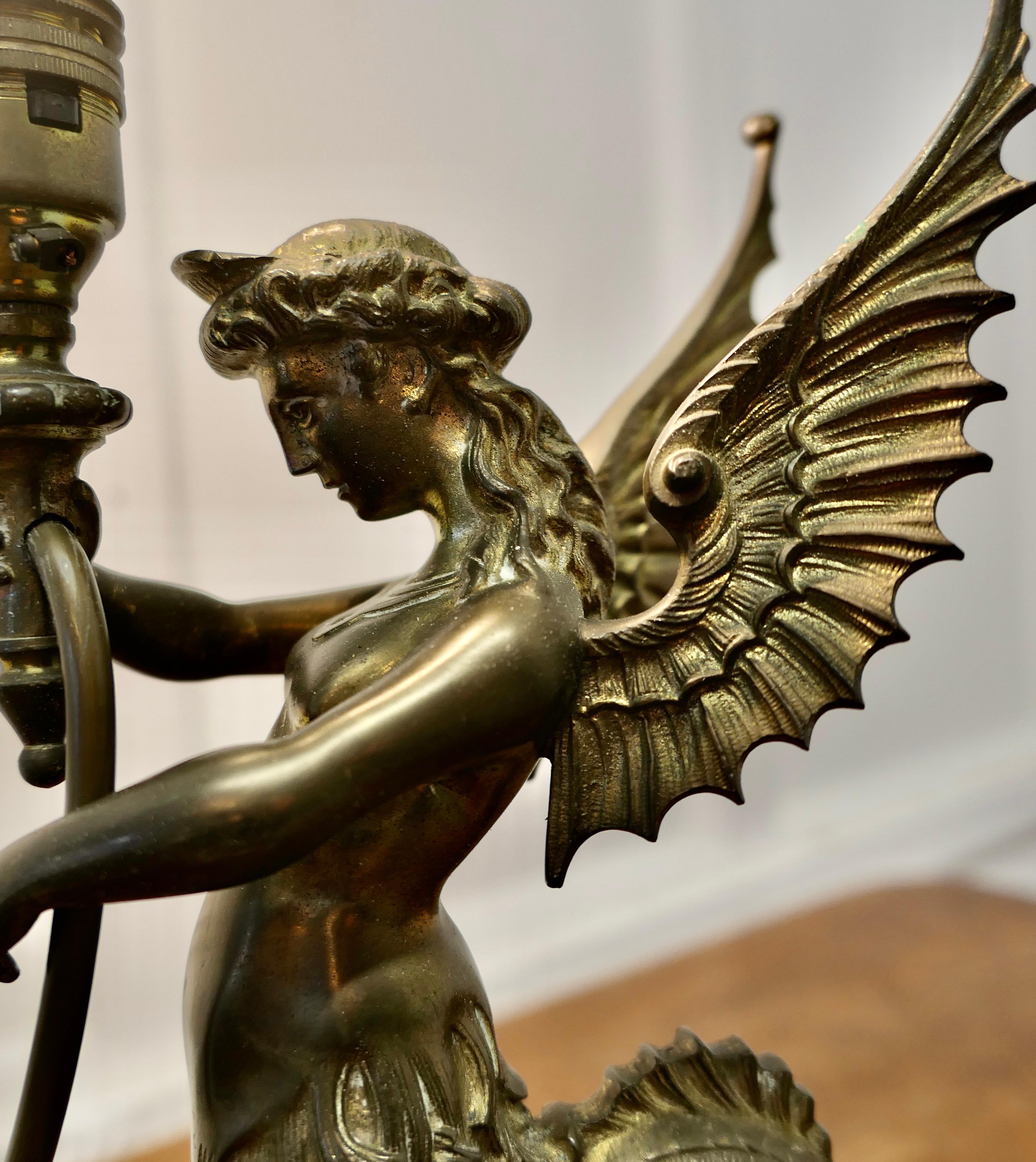 Lampe figurative en bronze Siren de style Empire     en vente 4
