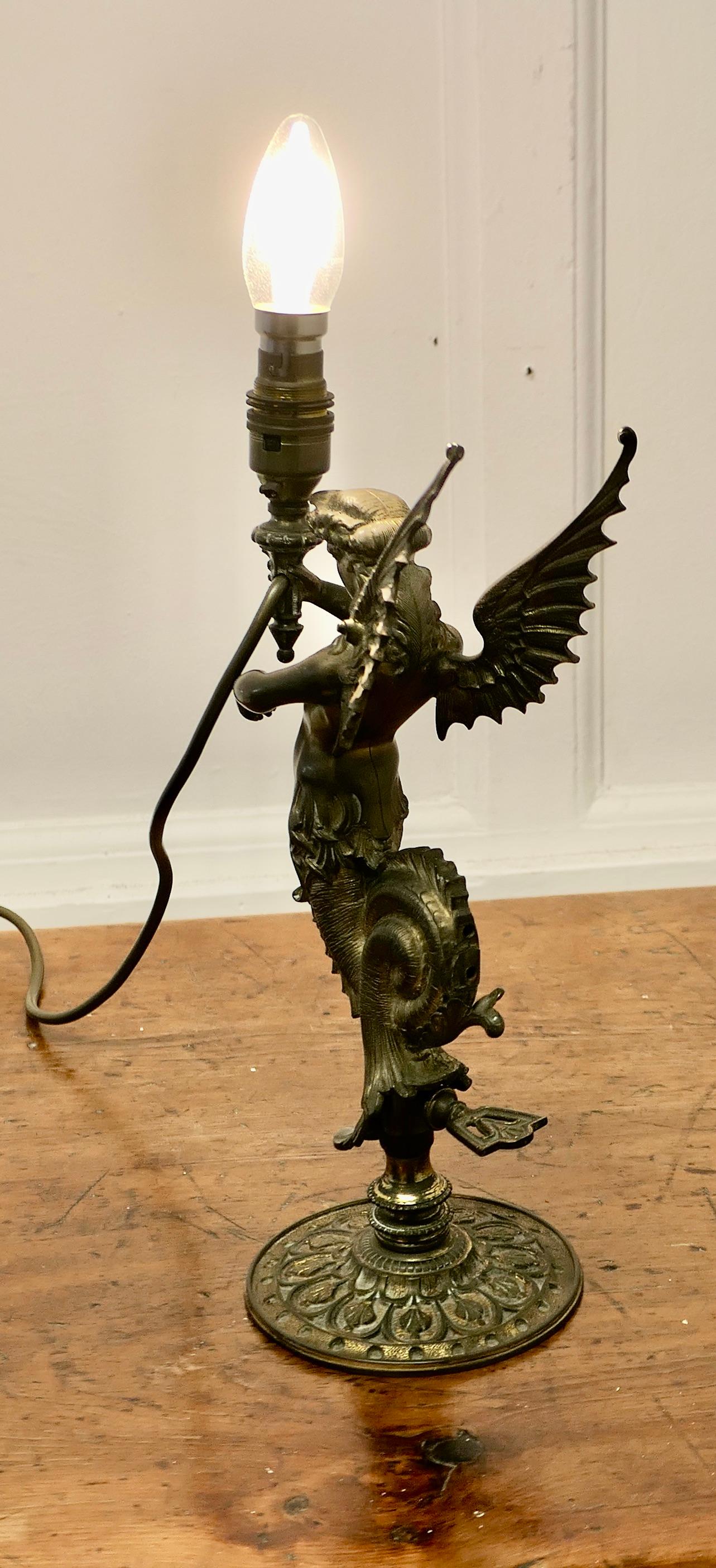 Lampe figurative en bronze Siren de style Empire     en vente 3