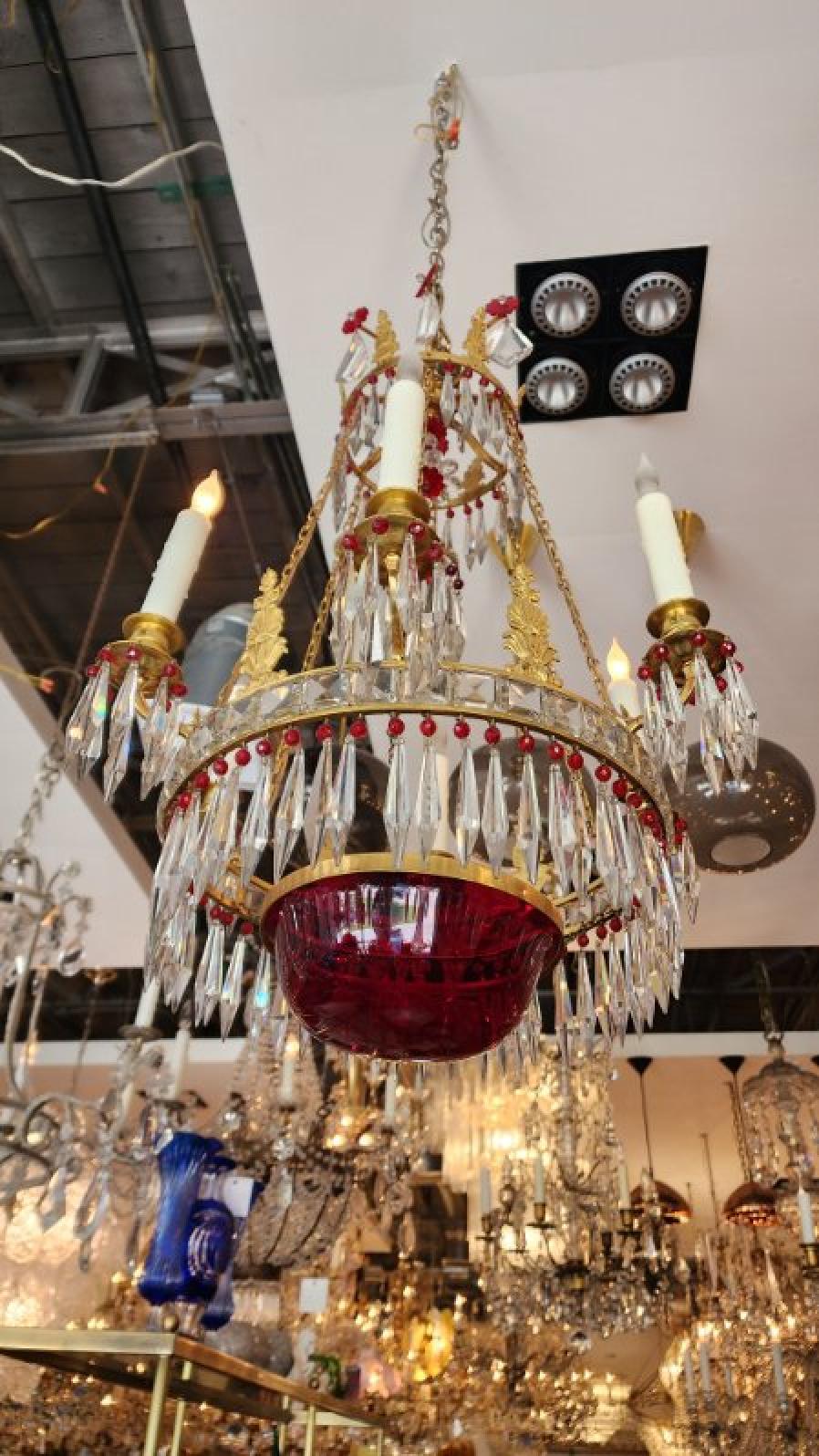 Empire Style Gilt-Brass and Glass Chandelier in vendita 1