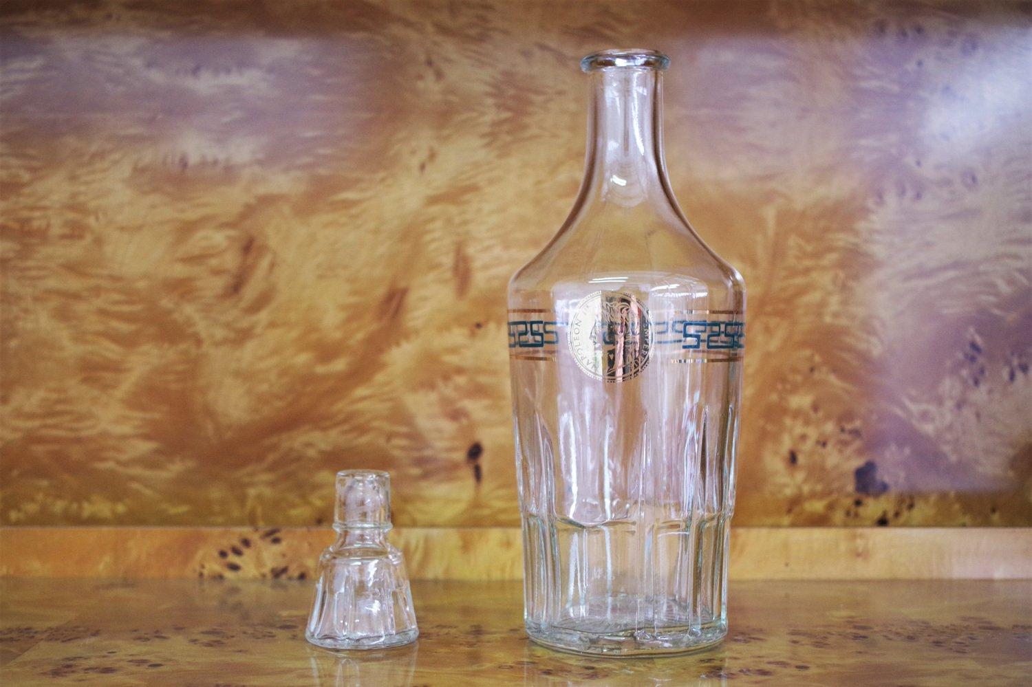 Bouteille de liqueur en verre de style Empire - 1970 Vintage Italian Barware Bon état - En vente à Manzano, IT
