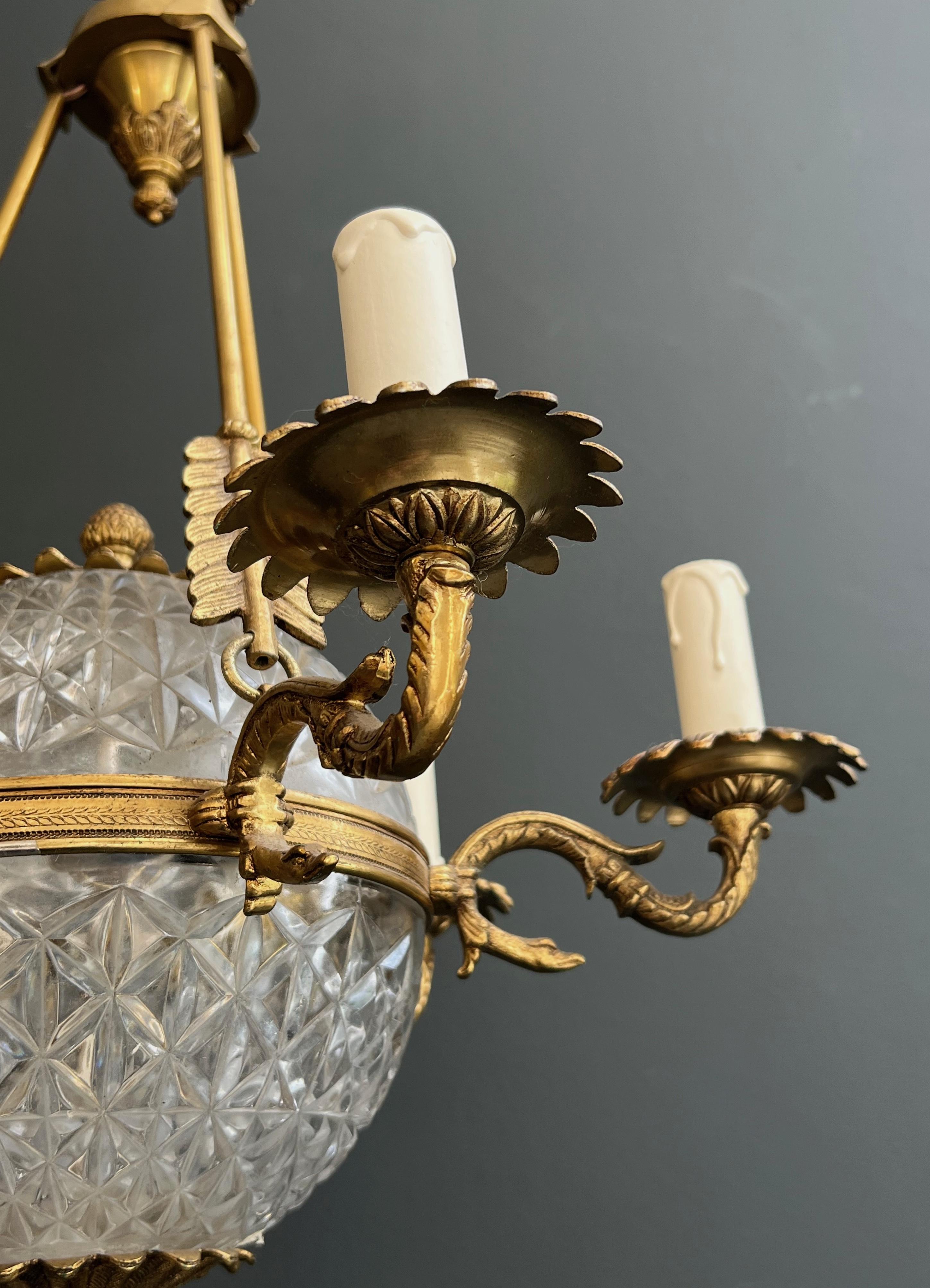 Lampadario a mongolfiera in stile impero in bronzo e cristallo in vendita 9