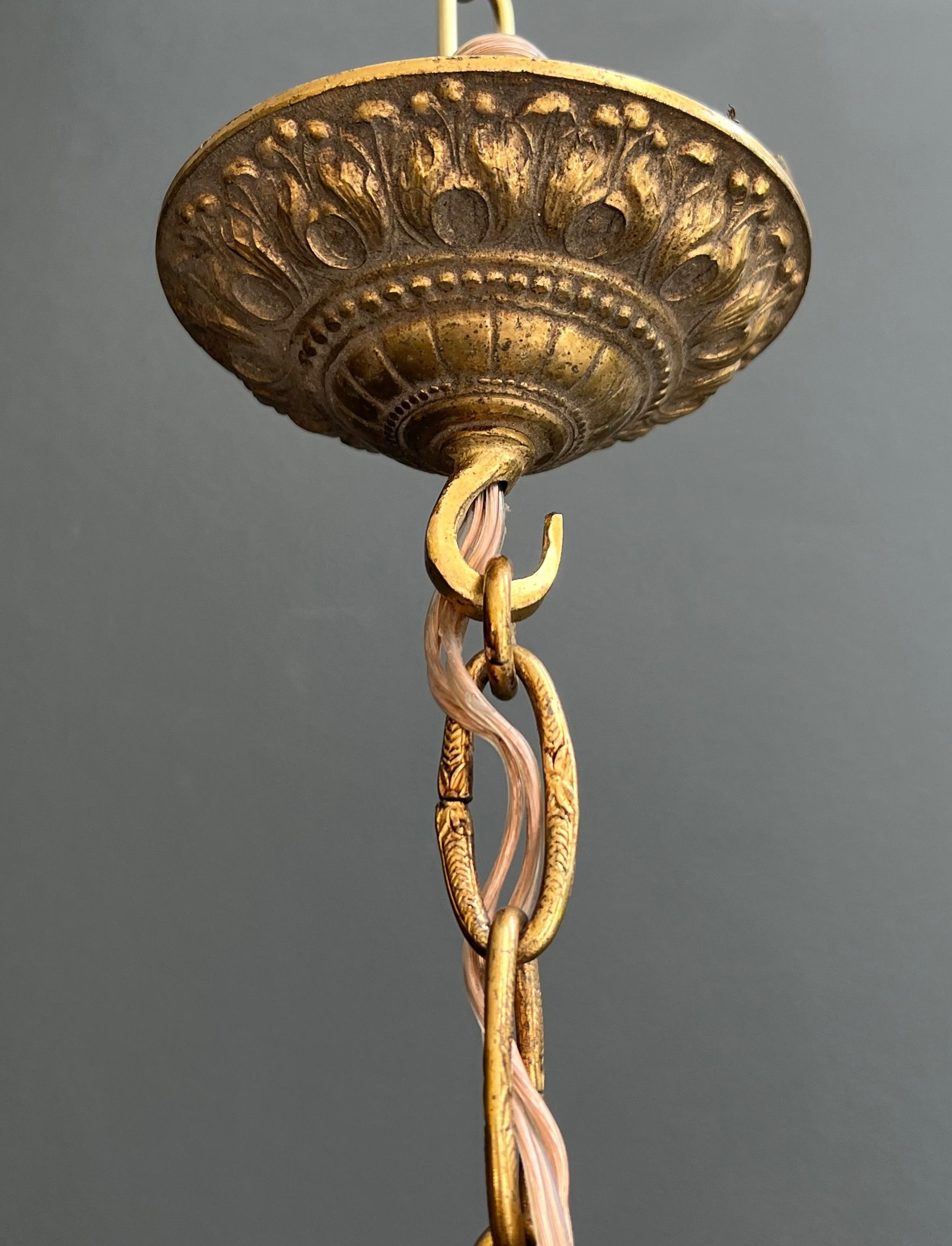 Stile impero Lampadario a mongolfiera in stile impero in bronzo e cristallo in vendita