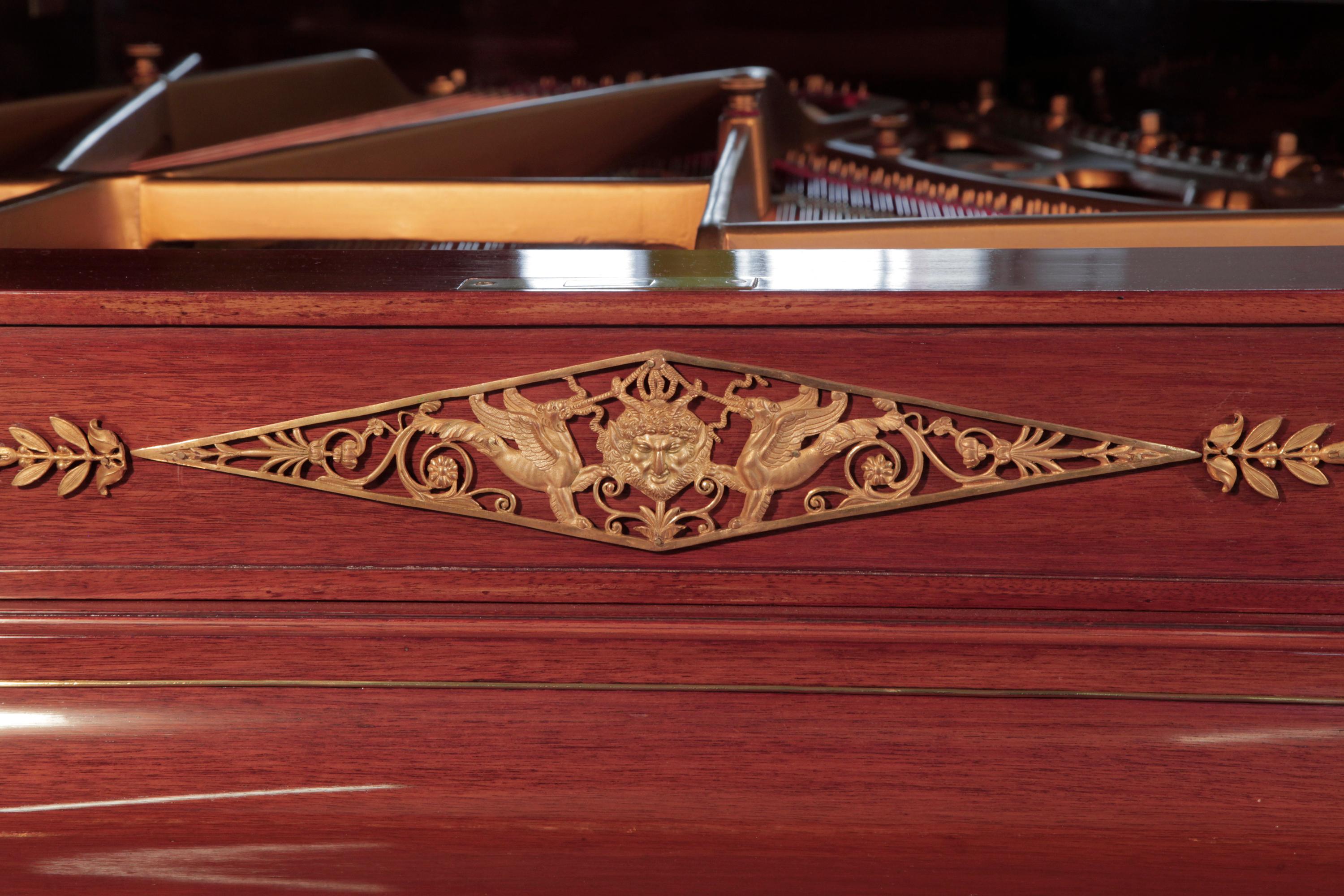 Ibach Modèle 2 Grand Piano de Style Empire Boîtier en Acajou Montures en Ormolu en vente 10