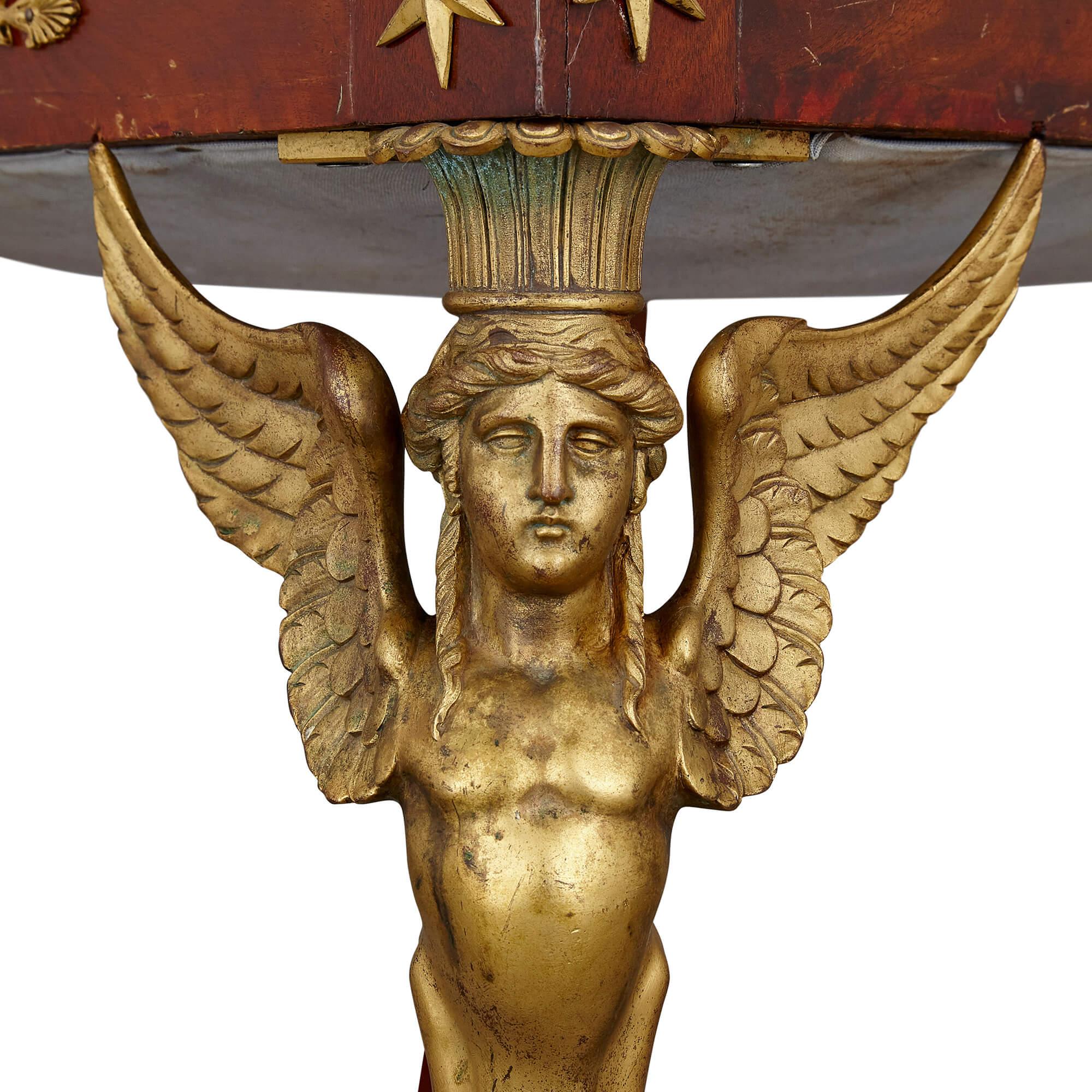 Beistellstuhl aus Mahagoni und vergoldeter Bronze im Empire-Stil im Angebot 2