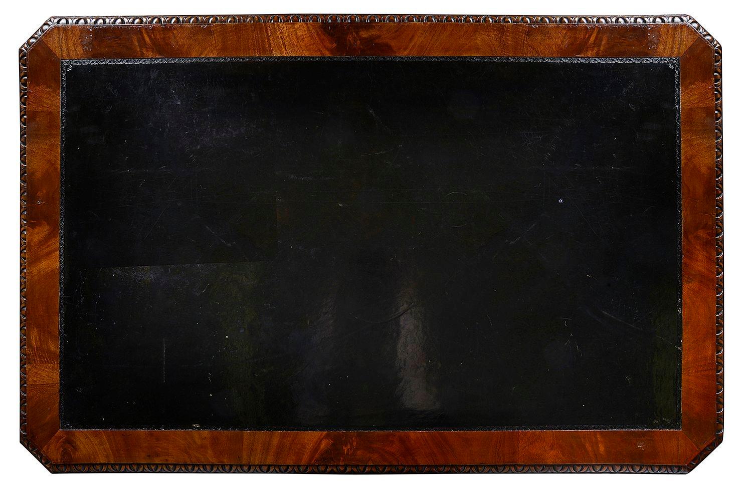Empire style Mahogany centre table, circa 1880 For Sale 3