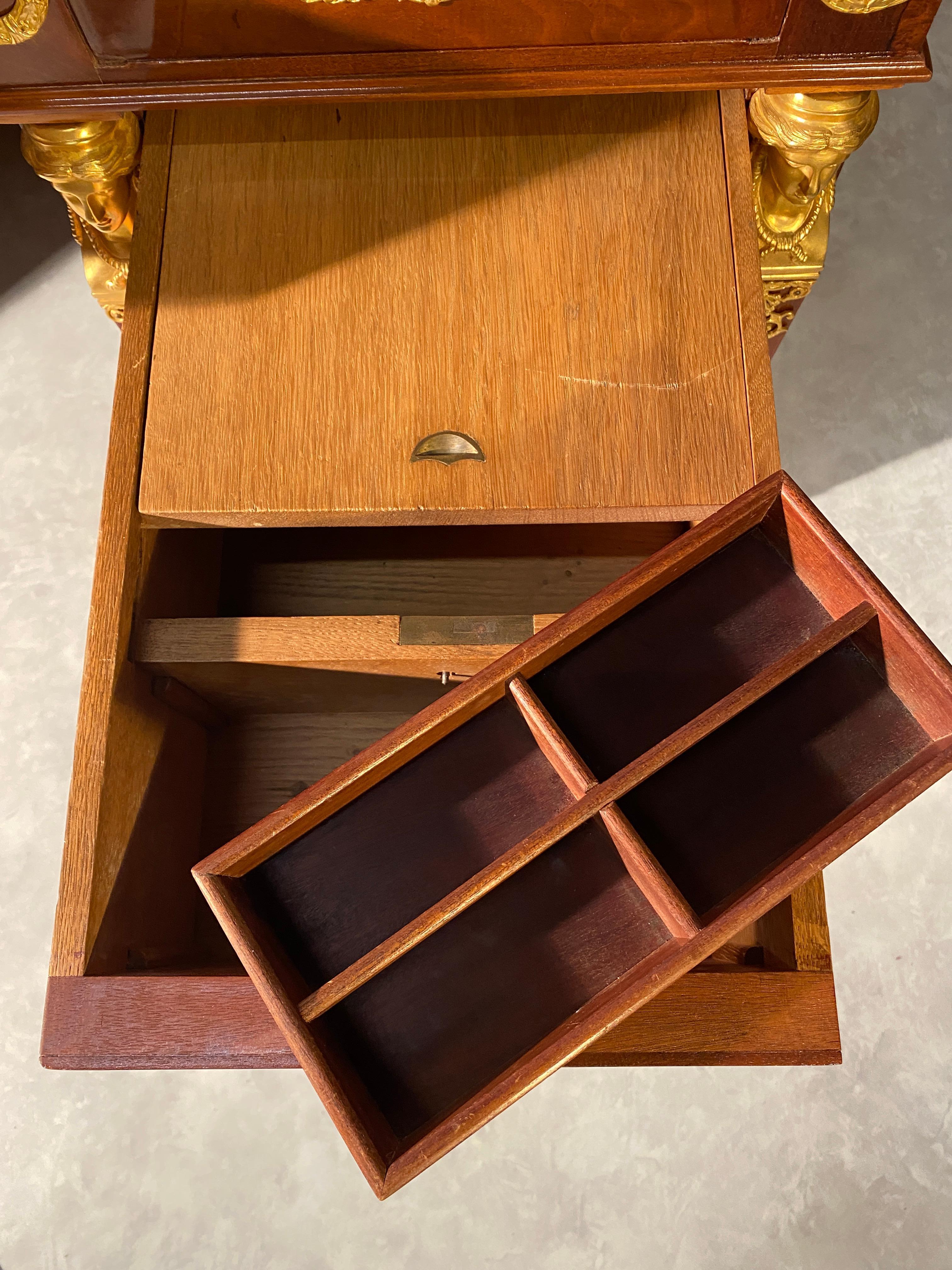 Empire Style Mahogany Middle Desk with Egyptian Décor, France 19th Century For Sale 7