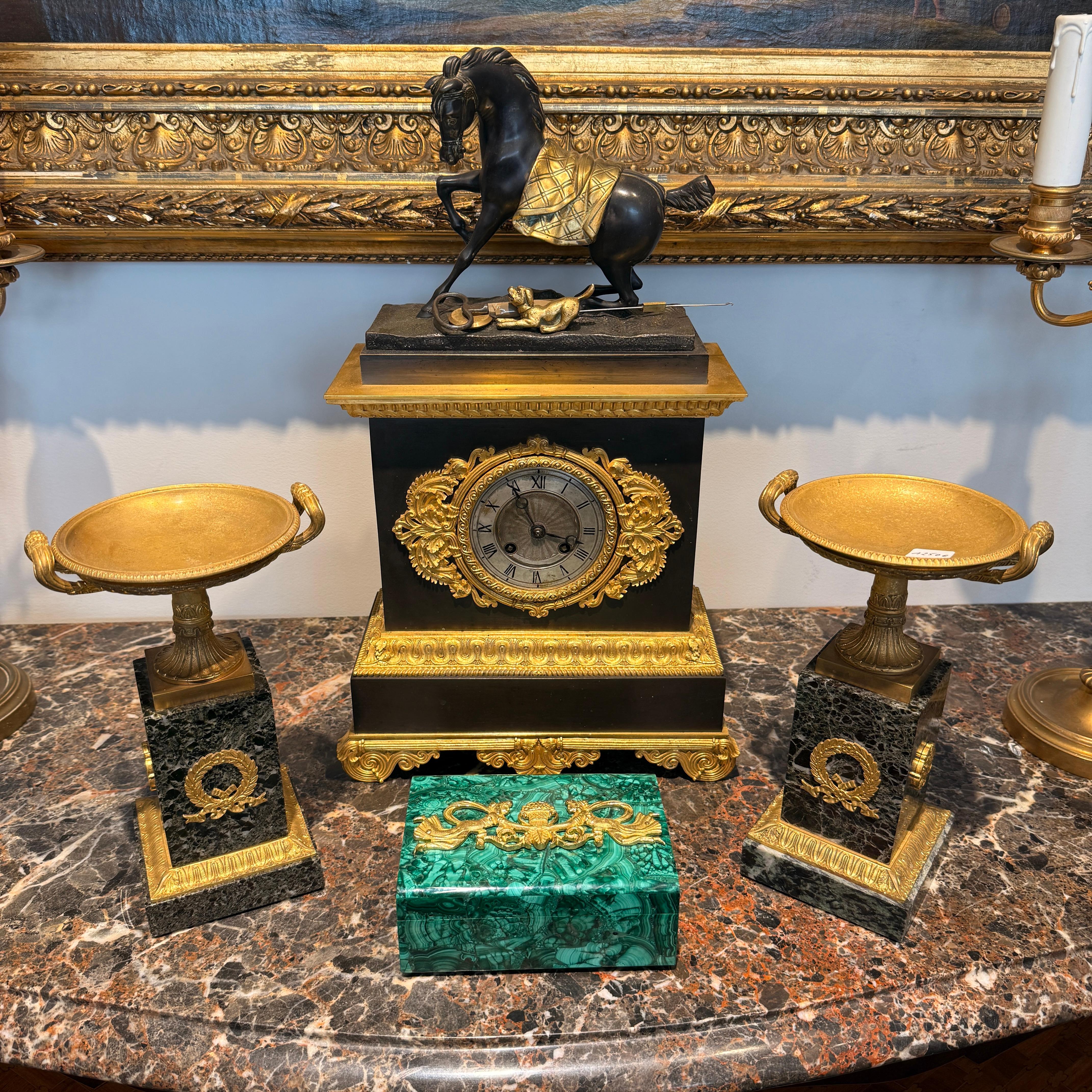 Empire Style Malachite and Gilt Bronze Box, 19th Century, France For Sale 3