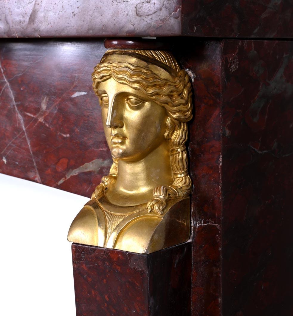 Empire style mantel in Rouge Griotte marble, bronzes ( attributed to Thomire ) For Sale 4