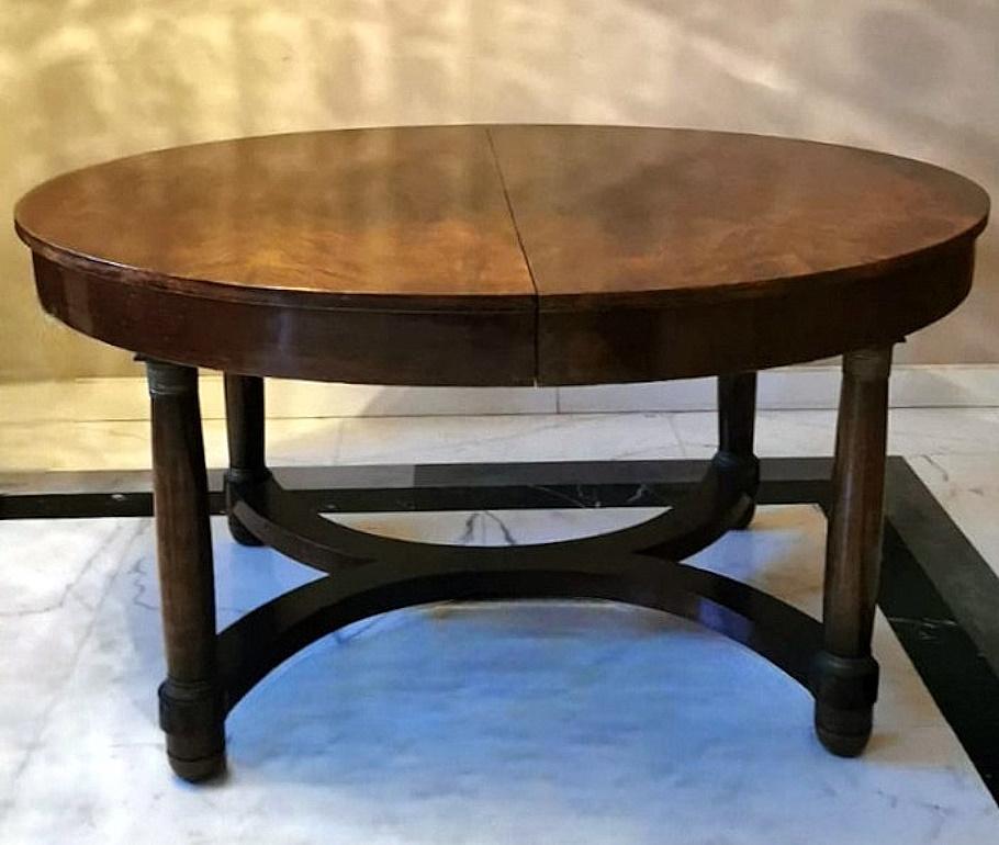 Empire Style Oval French Extending Dining Table. In Good Condition In Prato, Tuscany