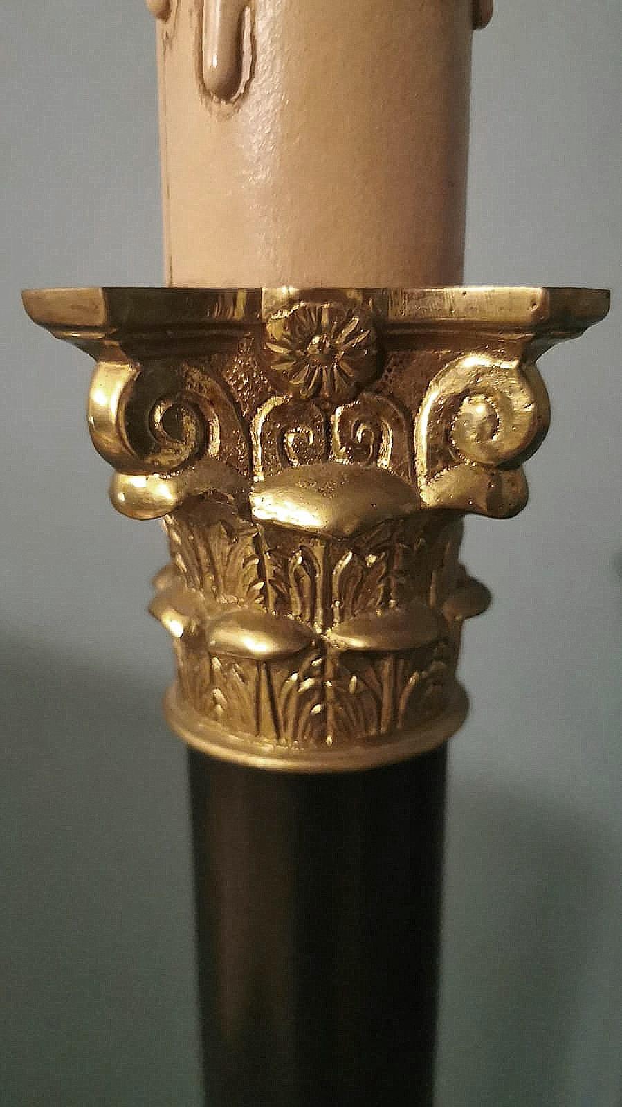 Paar italienische Säulen-Tischlampen aus Bronze und Messing im Empire-Stil 10