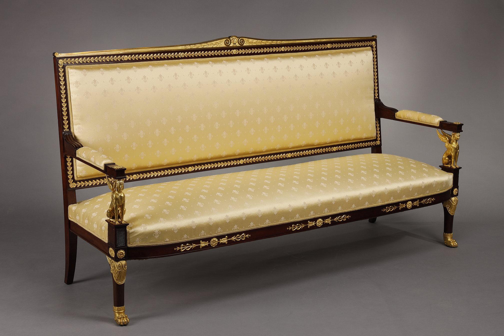 Milieu du XIXe siècle Salon de style Empire en acajou et bronzes dorés en vente
