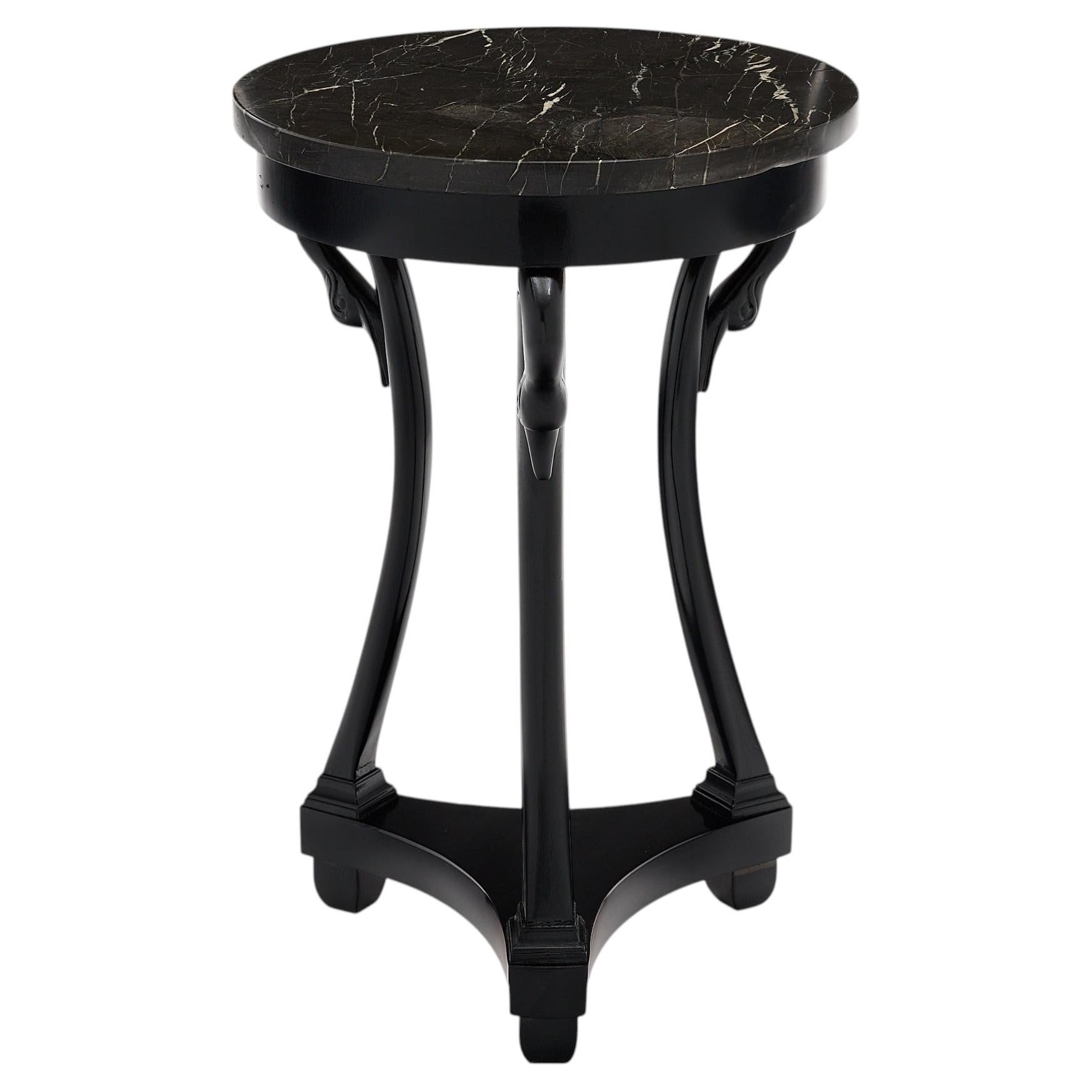 Table d'appoint de style Empire en vente