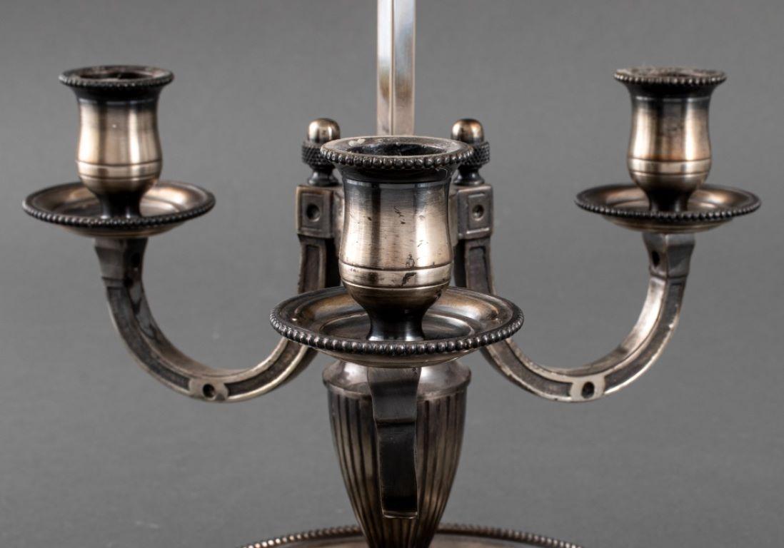Lampe Bouillotte en laiton argenté de style Empire Bon état - En vente à New York, NY