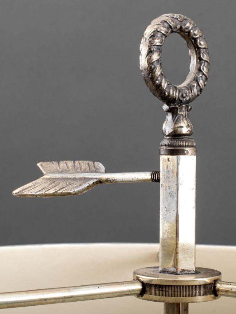 Bronze Lampe Bouillotte en laiton argenté de style Empire en vente