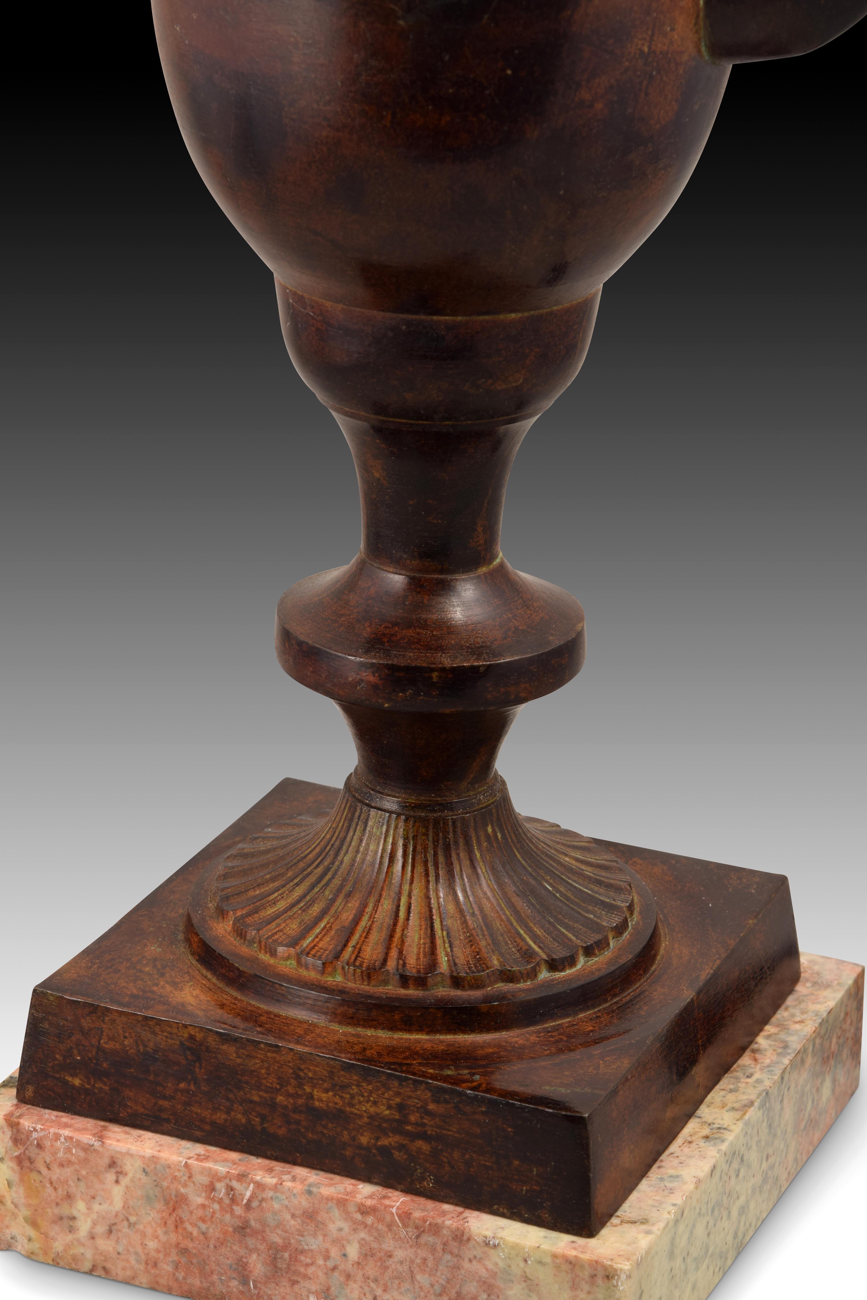 Européen Lampe de table de style Empire (pas d'abat-jour). Bronze, marbre en vente