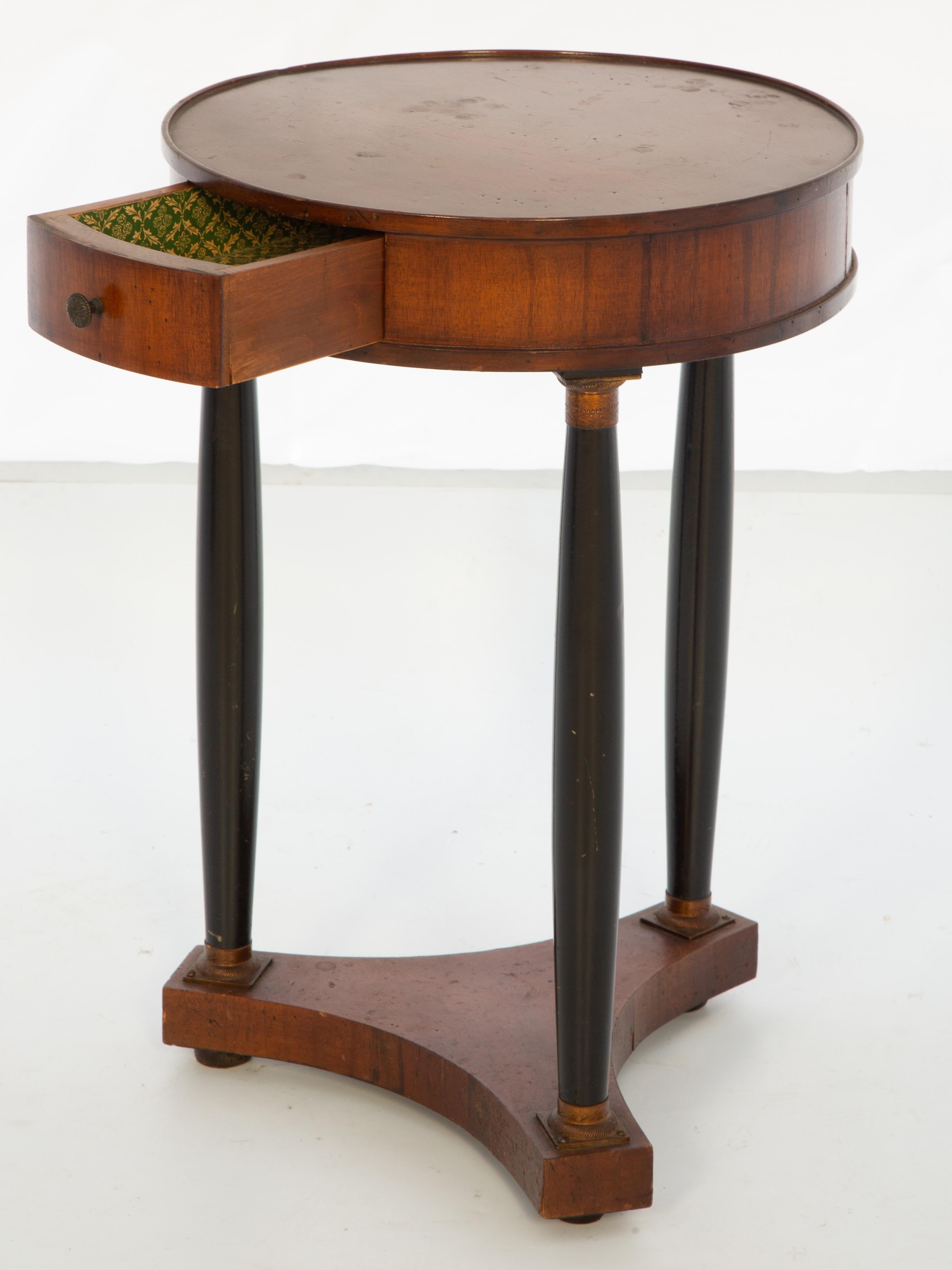 Empire-Stil Vintage Italienisch Akzent Tisch (Mahagoni)