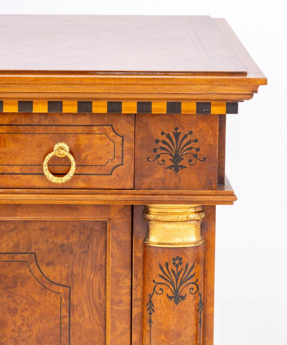 Stile impero Buffet in noce stile Impero in vendita