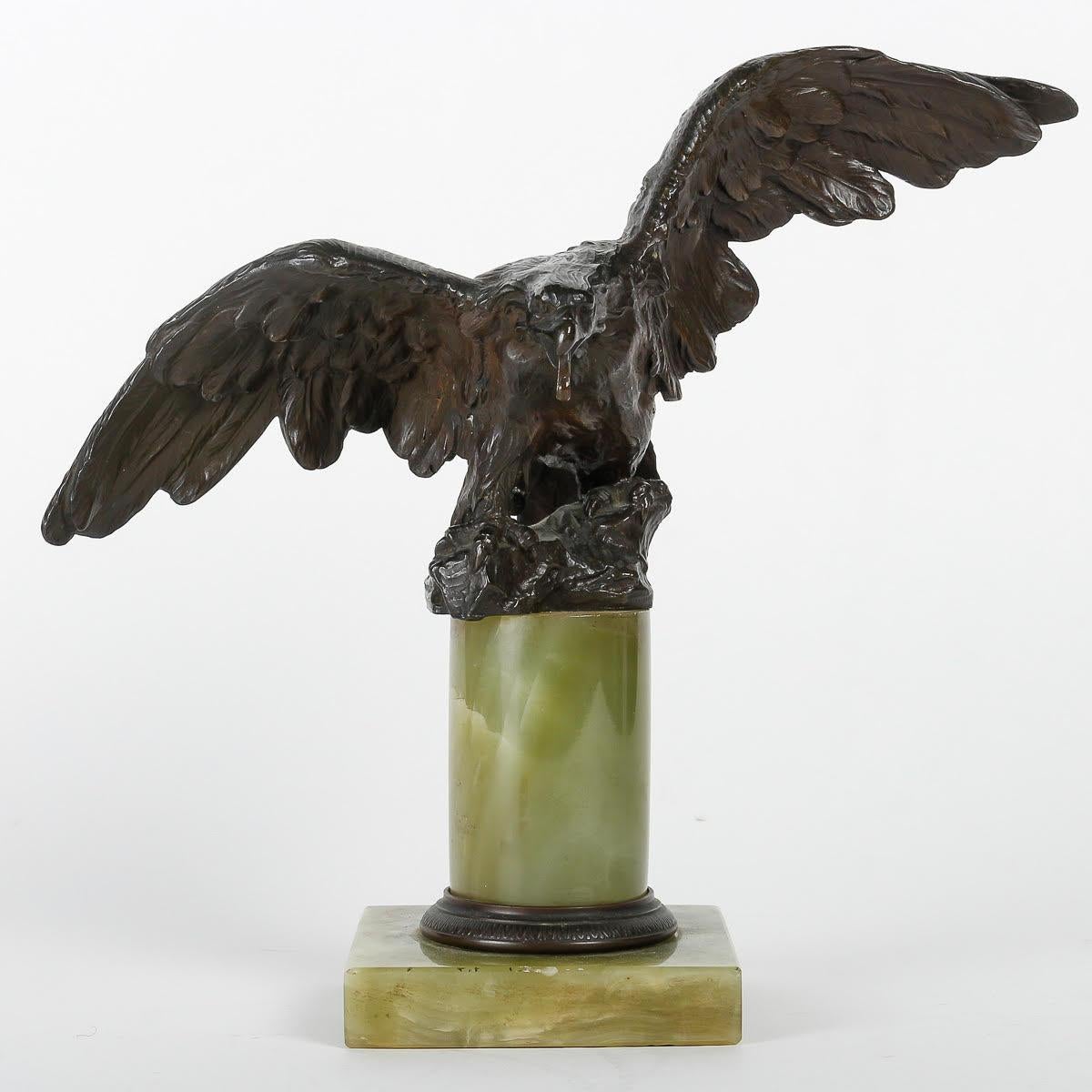 Empire style watch-holder, 19th century, Napoleon III period.

Empire style patinated bronze and onyx watch-holder, 19th century, Napoleon III period.

H: 26cm, W: 29cm, D: 15cm