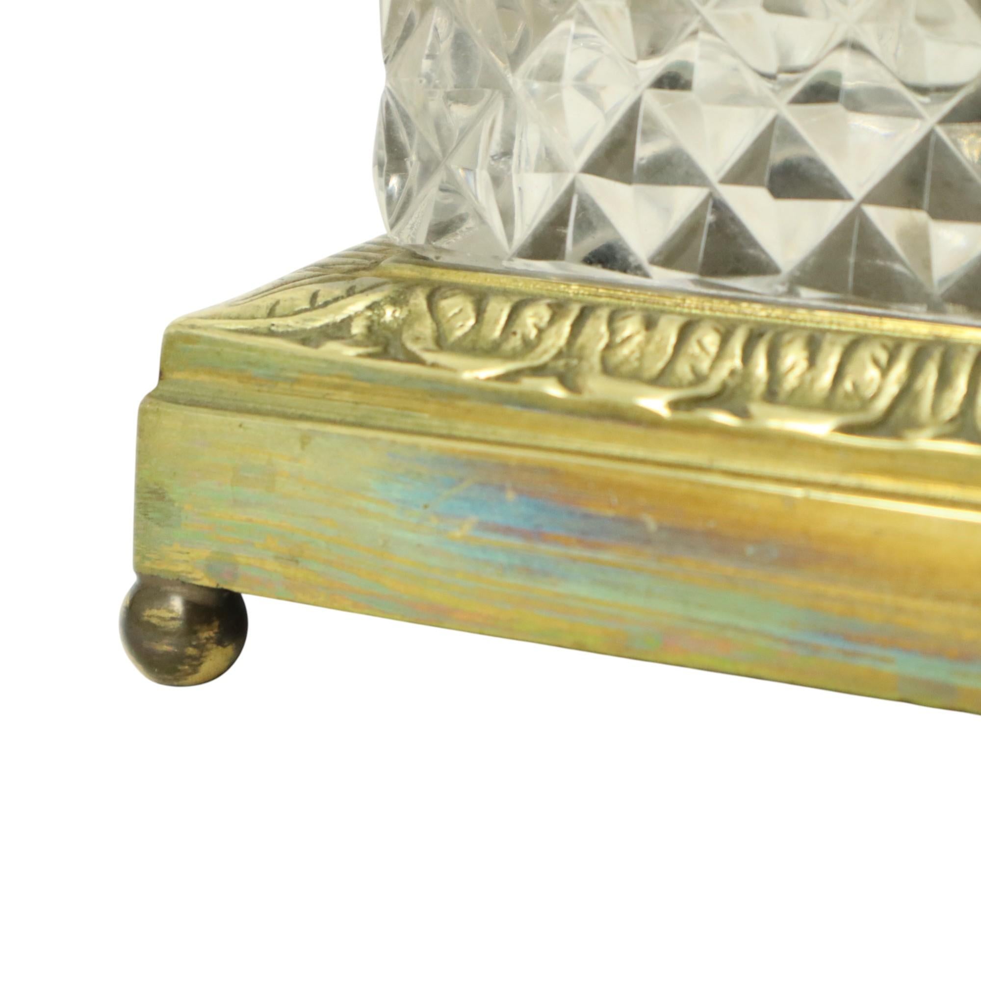 Empire Table Lamp Cut Crystal Diamond Pattern Gilded Bronze For Sale 4
