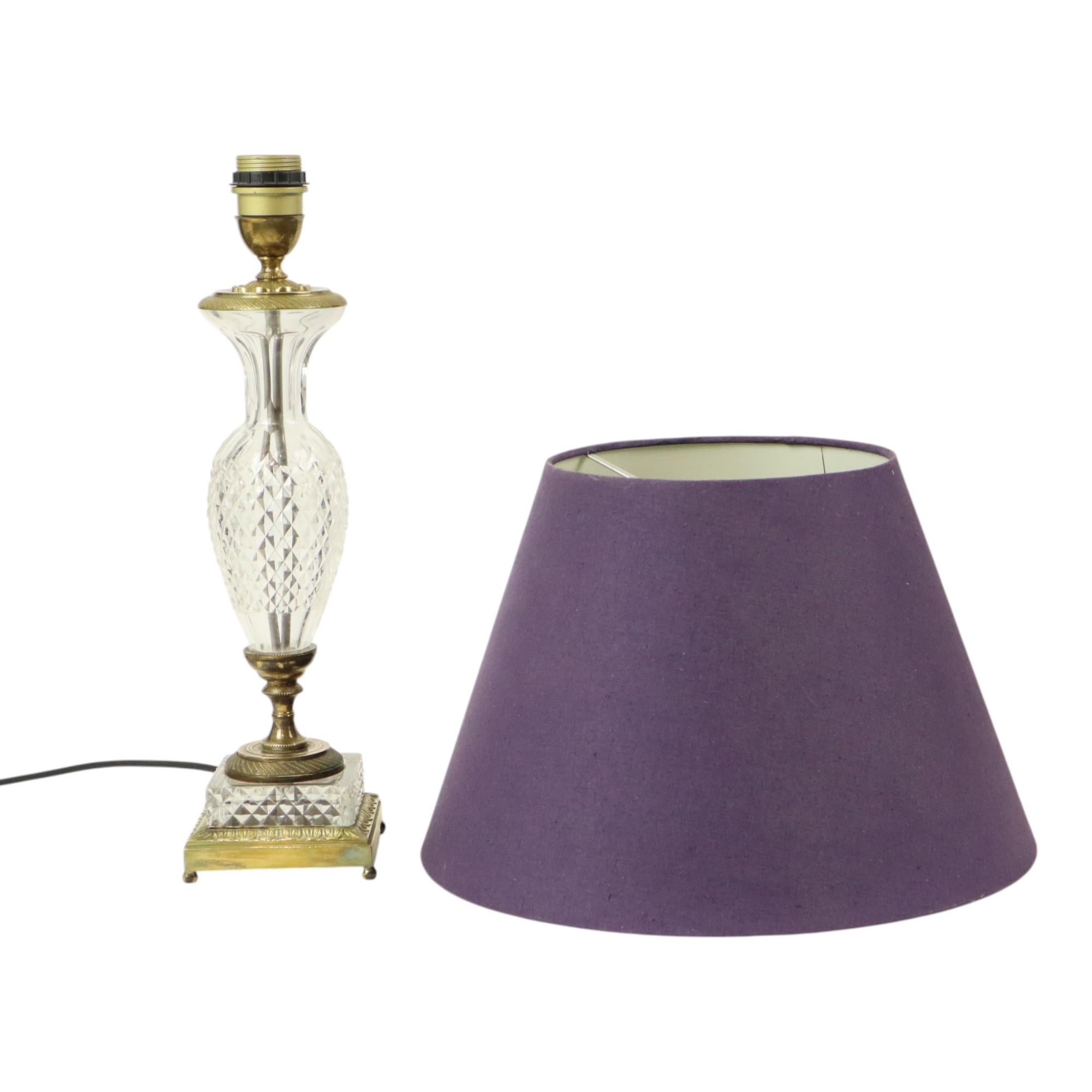Empire Table Lamp Cut Crystal Diamond Pattern Gilded Bronze For Sale 9