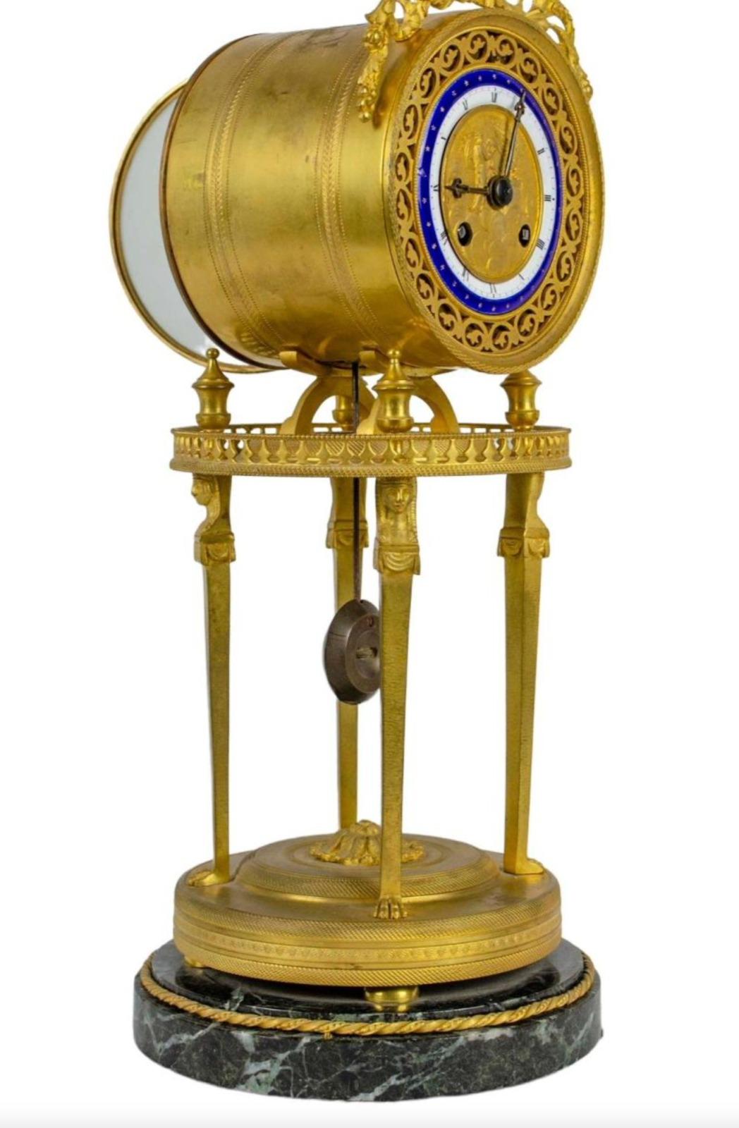 Empire Temple Clock, France, 19th Century In Good Condition In Madrid, ES