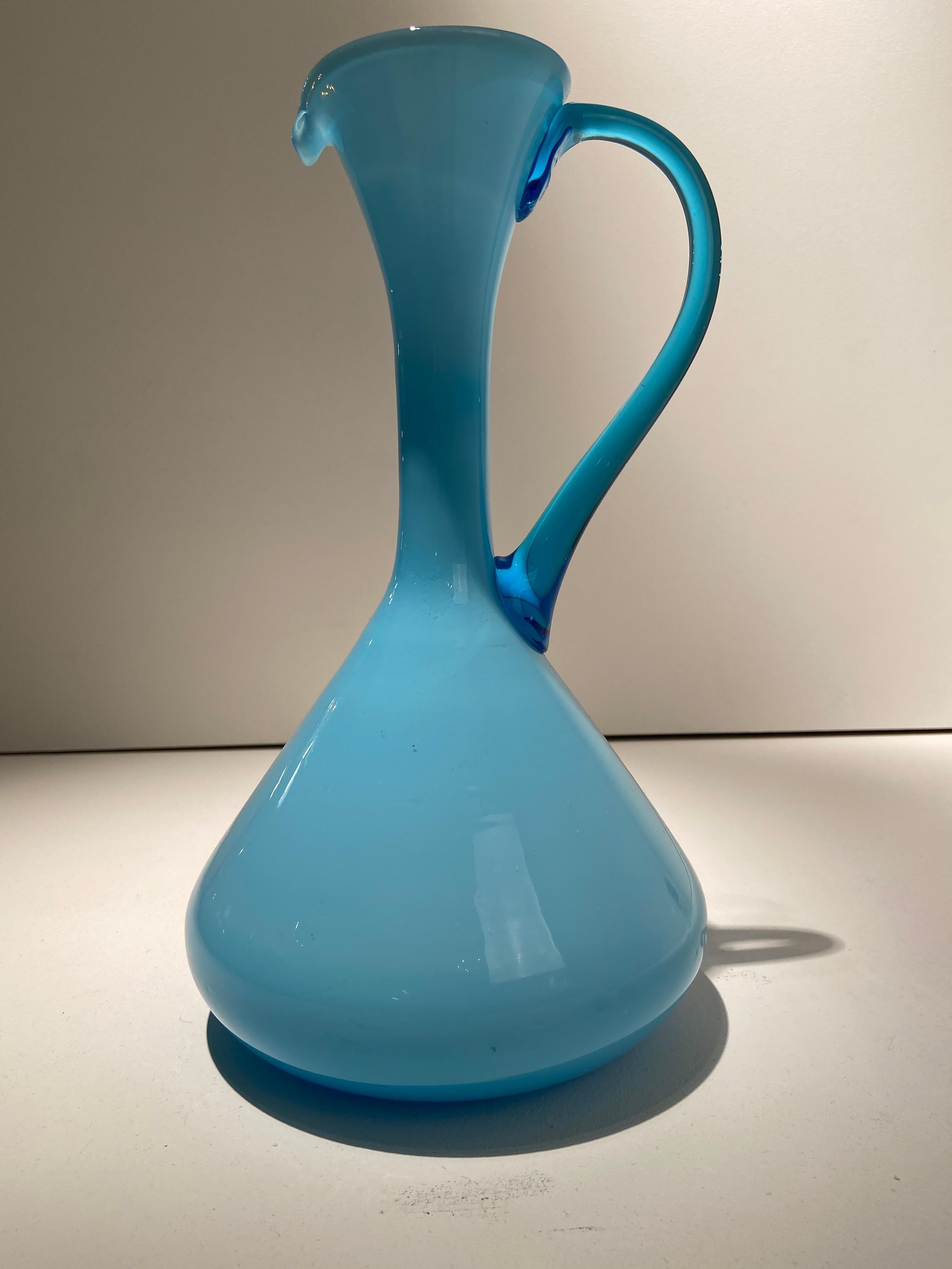 Empoli Art Glass Pitcher In Excellent Condition For Sale In Brussels, Brussels