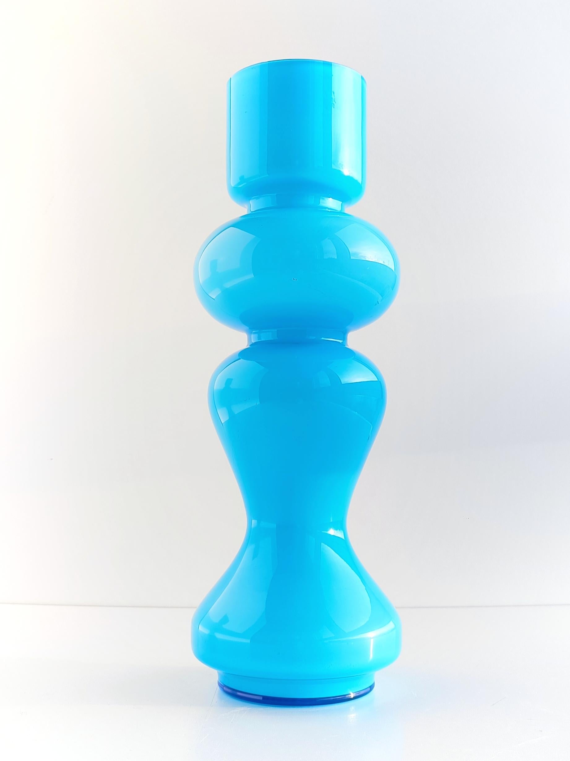 Mid-Century Modern Empoli Glass Carnaby Scandinavian Style Hooped Vase, Italy, 1960s