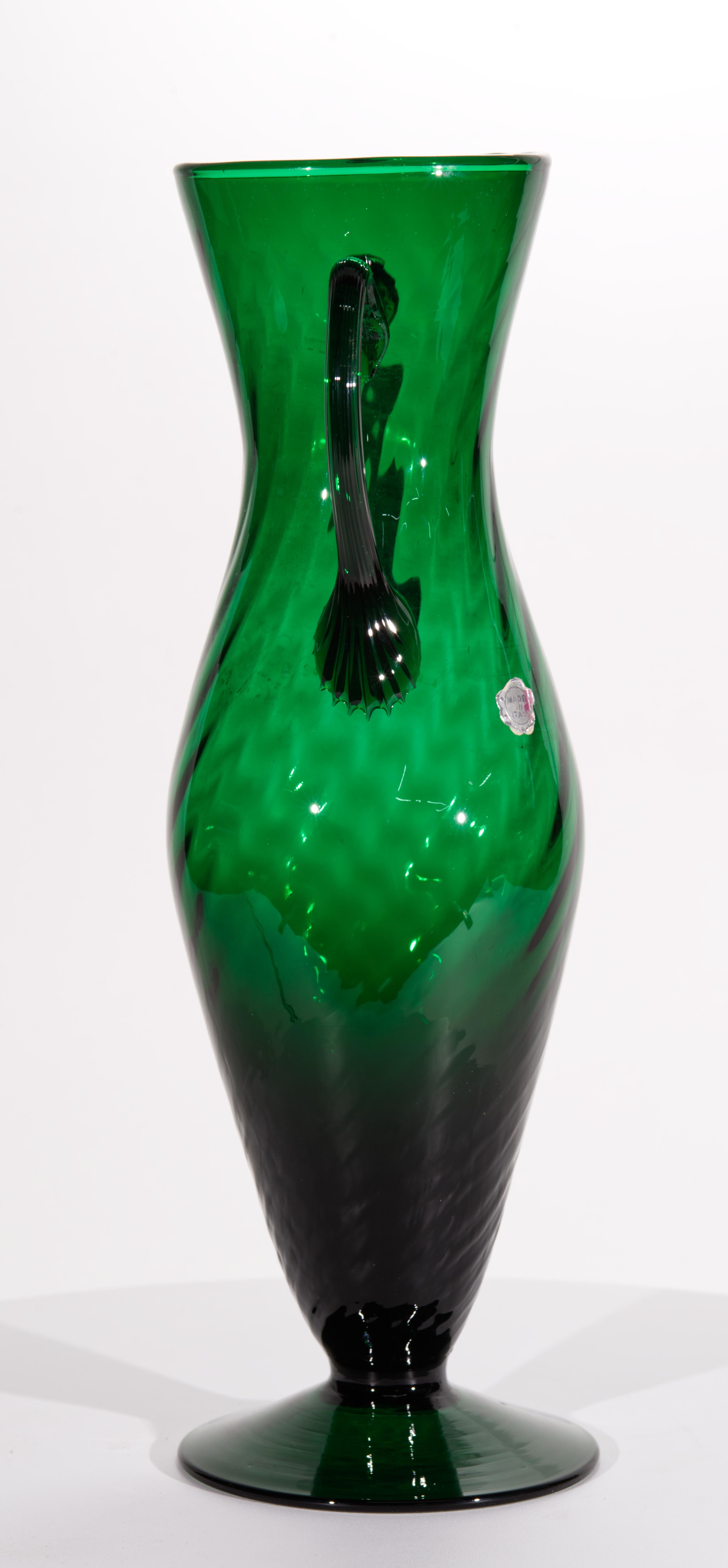 Empoli Emerald Green Verde Op-Art Glass Vase with Handles, Signed, Italy 1960 In Good Condition For Sale In Clifton Springs, NY