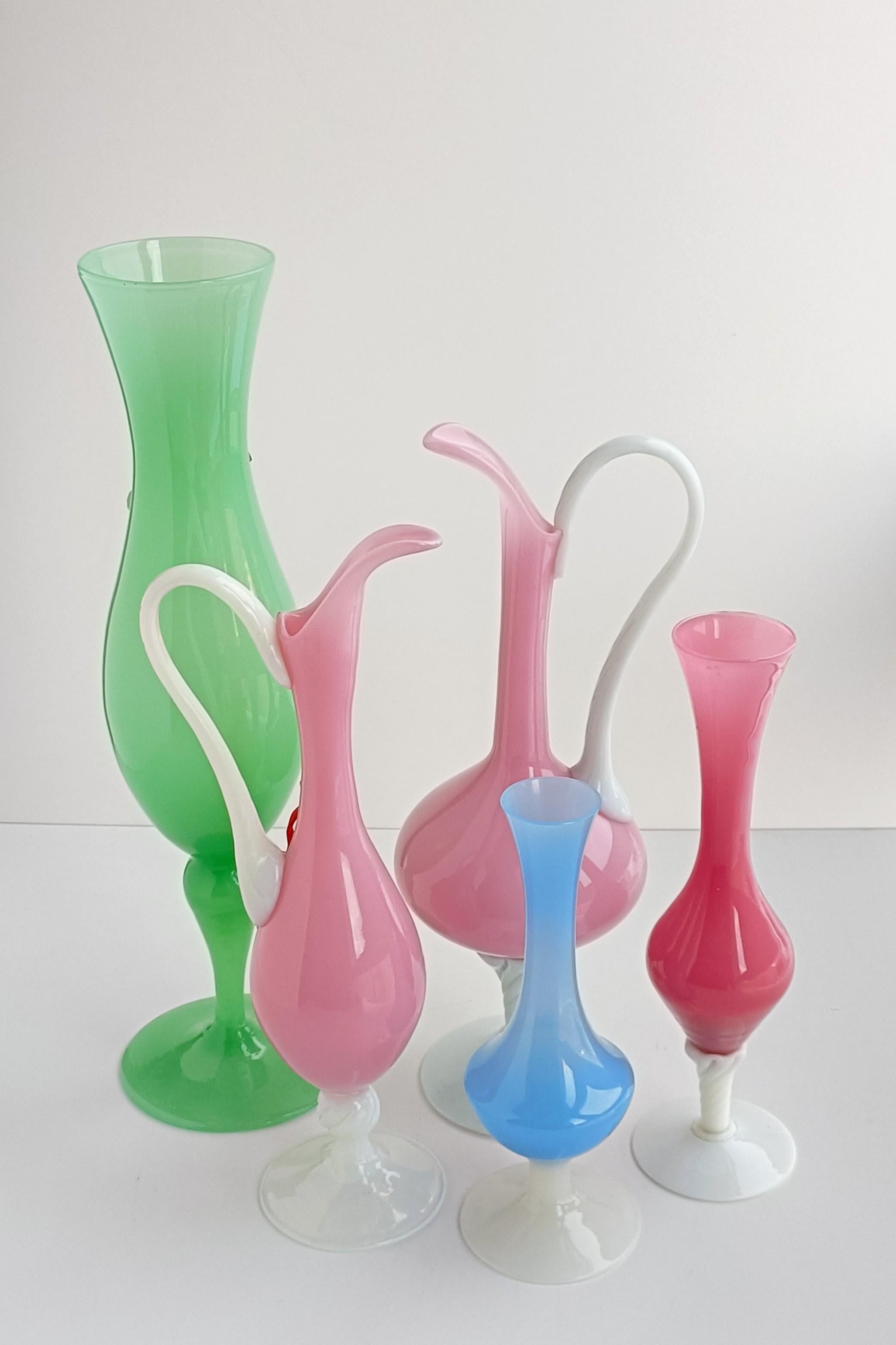 Empoli Glass Opaline Florence Set of Vases, Italy, 1950s.  In Excellent Condition For Sale In Valencia, VC