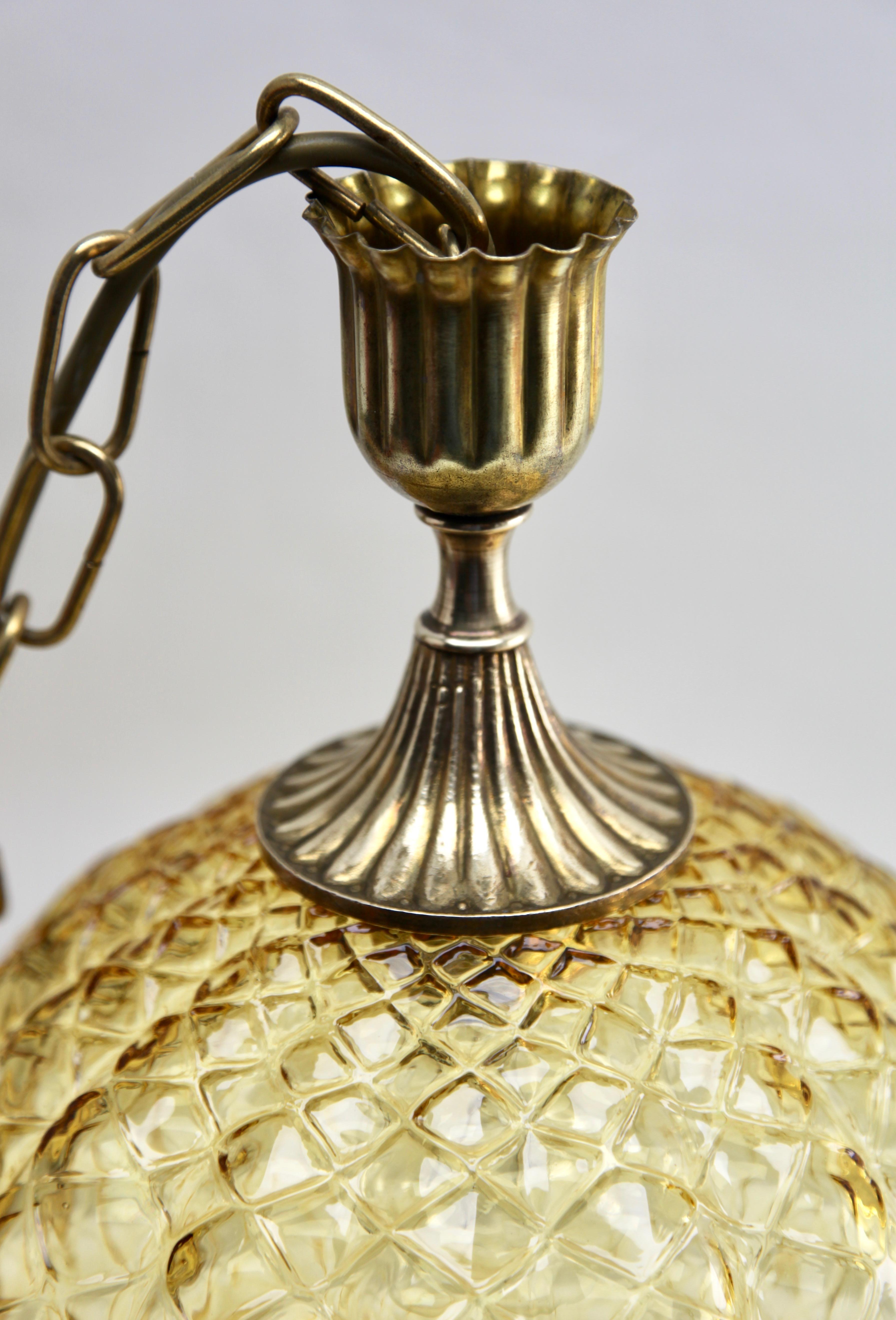 Empoli Glass Pendant Lamp with Vertical Ribs and Diamond Optic Light Amber Tint 2