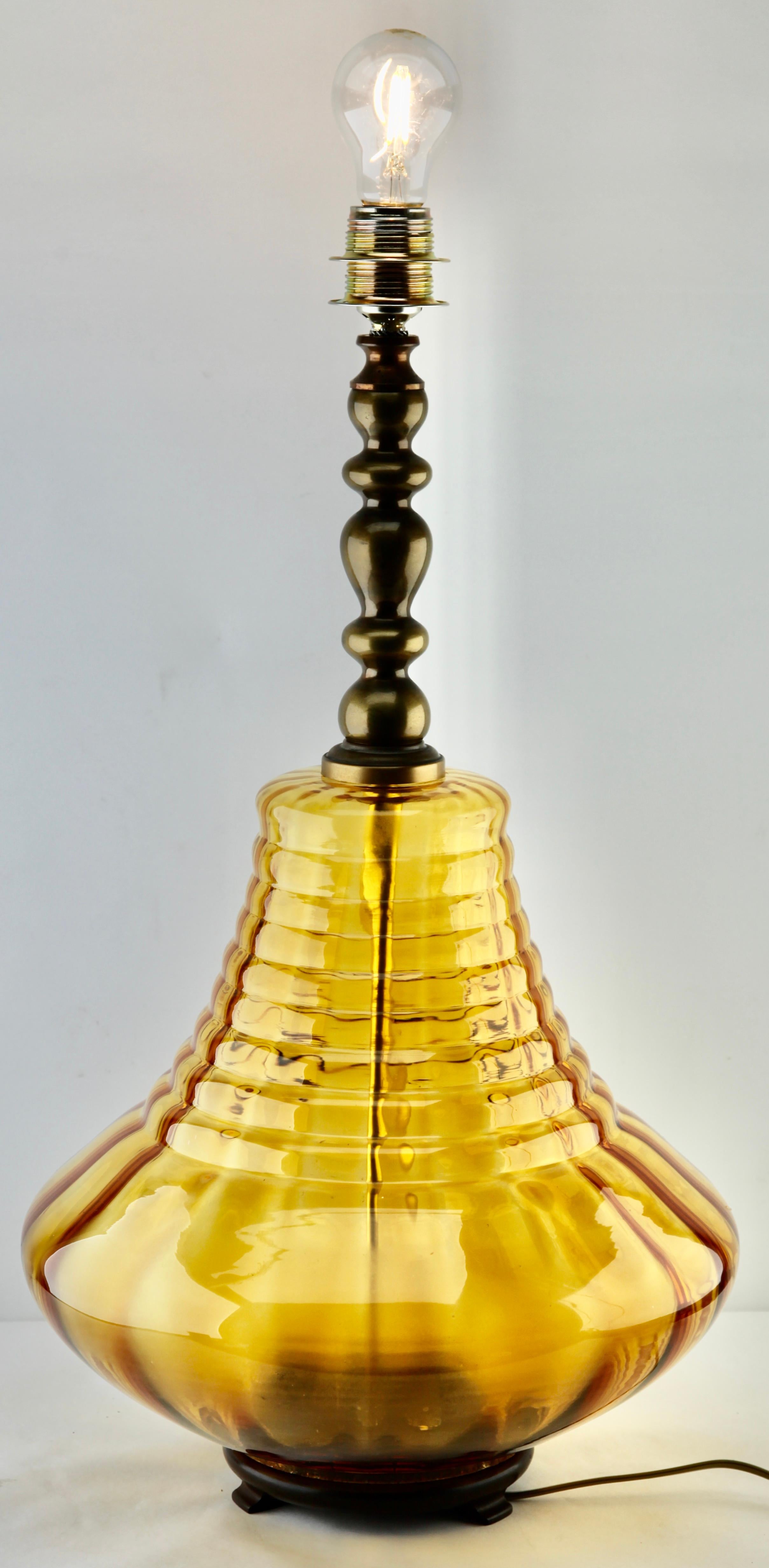 Brass Empoli Glass Table Lamp with Optical Vertical-Horizontal Ribs Light Amber Tint For Sale