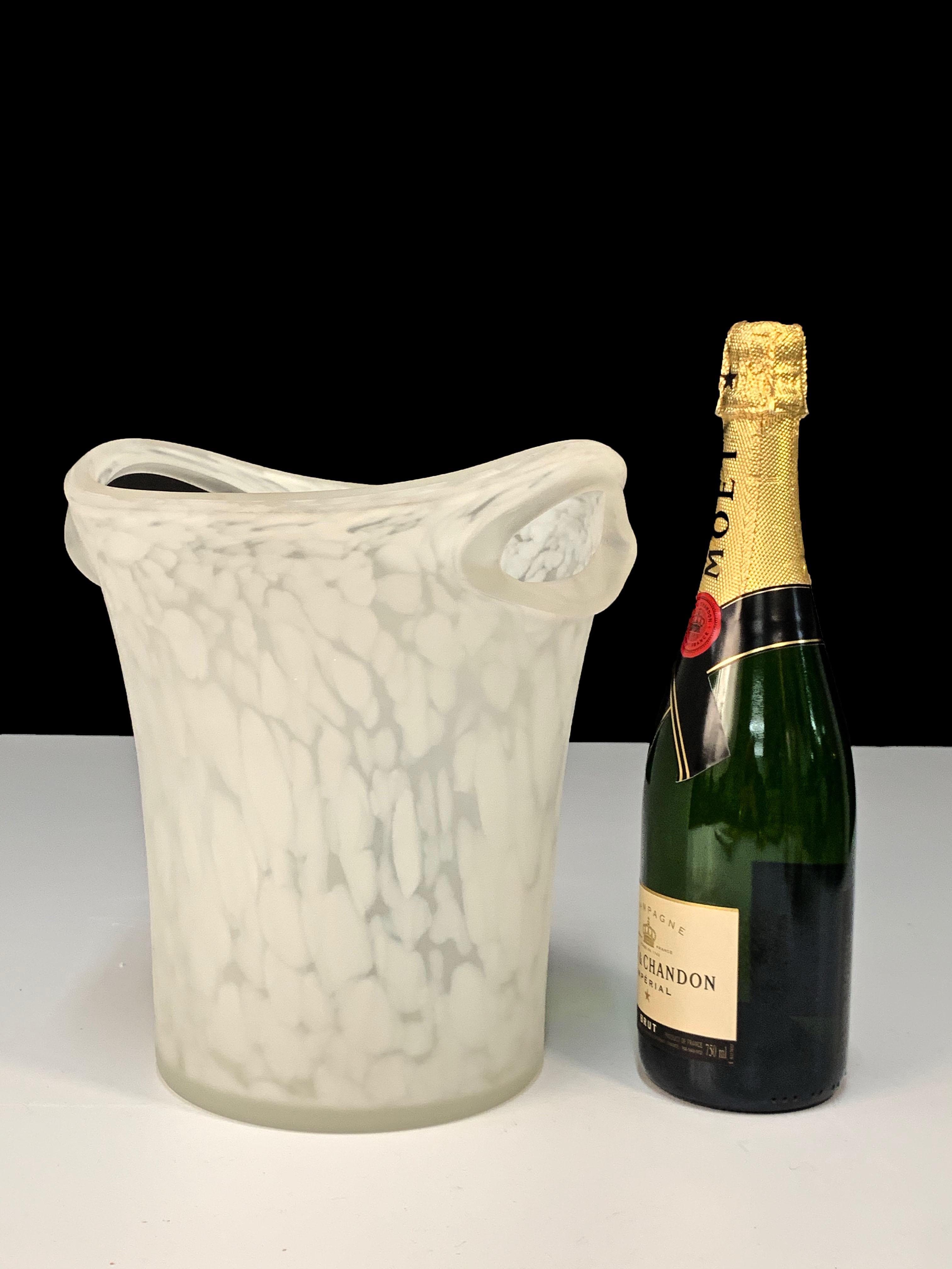 20th Century Empoli Midcentury Milky Glass Champagne or Wine Italian Ice Bucket, 1960s
