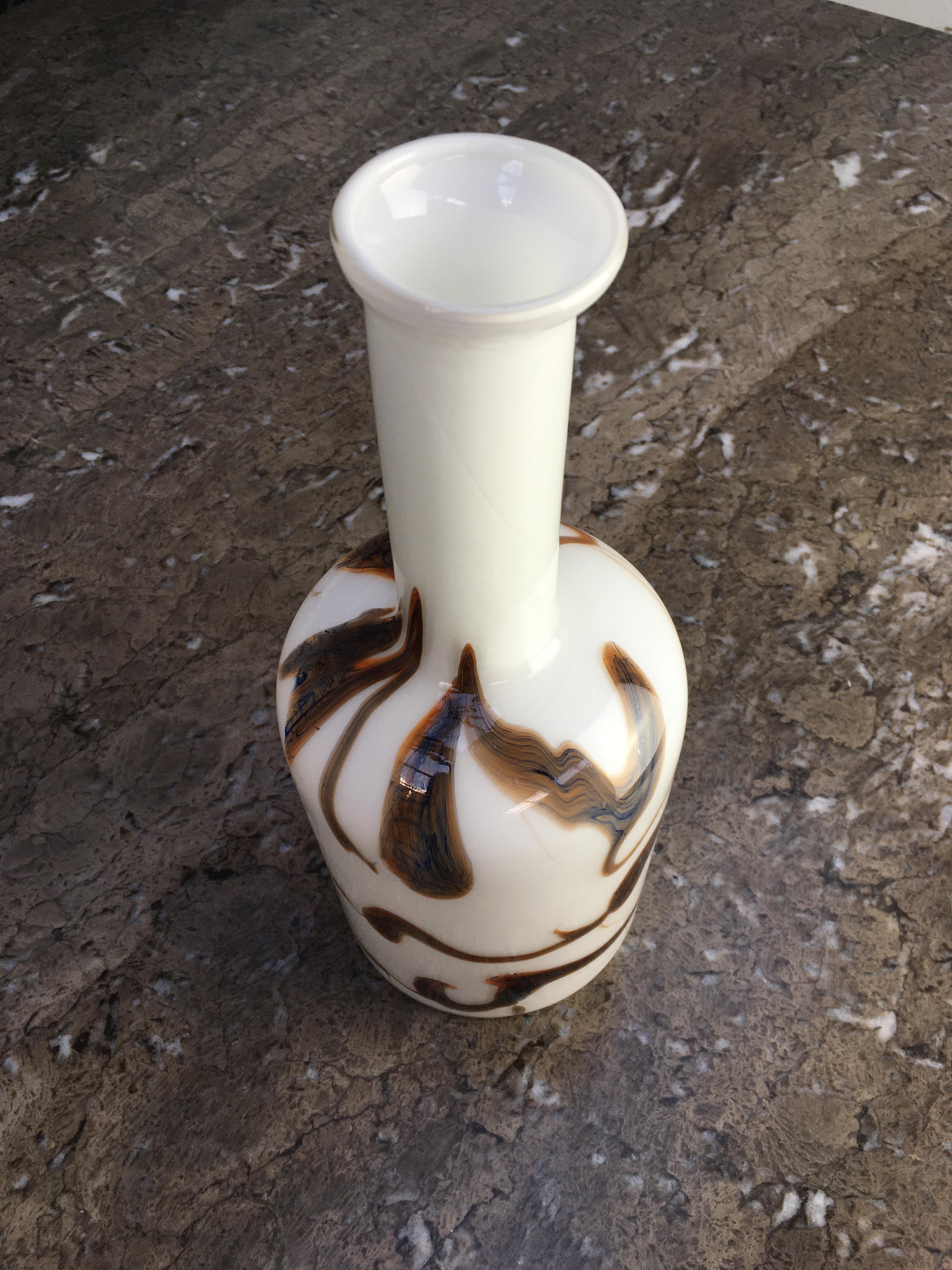 Empoli Scandinavian Style Mixed Cased Glass Bottle or Gulvase, 1970s For Sale 3