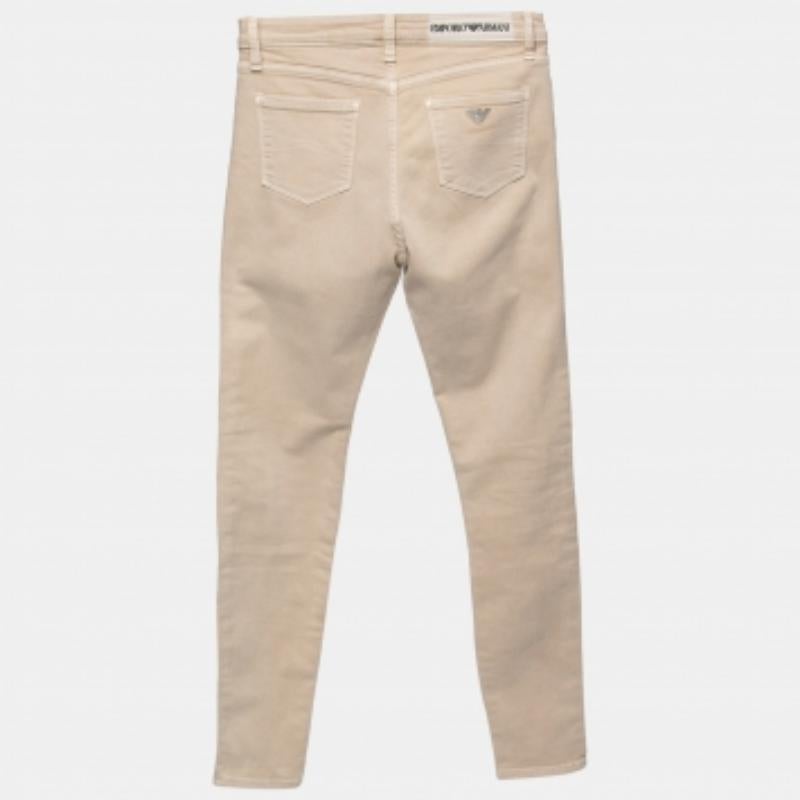 Pantalones pitillo Emporio ARMANI Beige Denim Logo Bordado Cintura 29 en Bueno estado para la venta en Dubai, Al Qouz 2