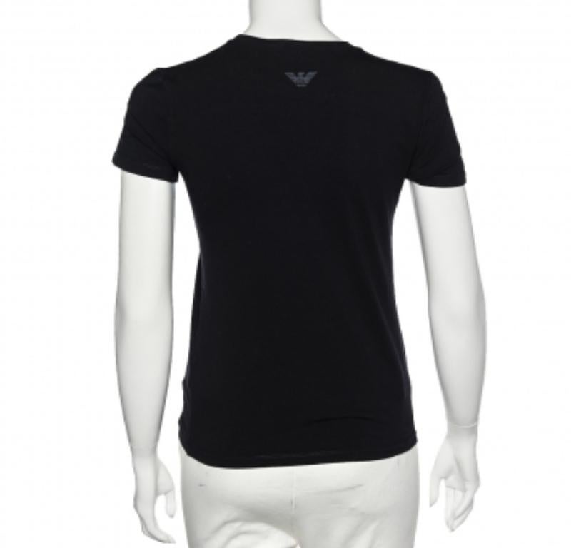 Emporio ARMANI Top negro de lentejuelas de algodón con estampado de mariposas M en Bueno estado para la venta en Dubai, Al Qouz 2