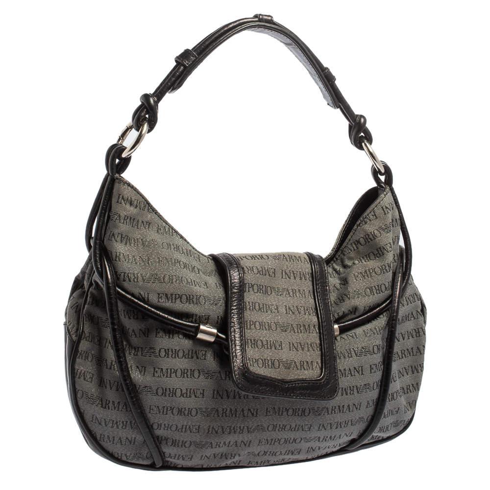 Noir EMPORIO ARMANI Hobo en toile et cuir avec monogramme noir/gris